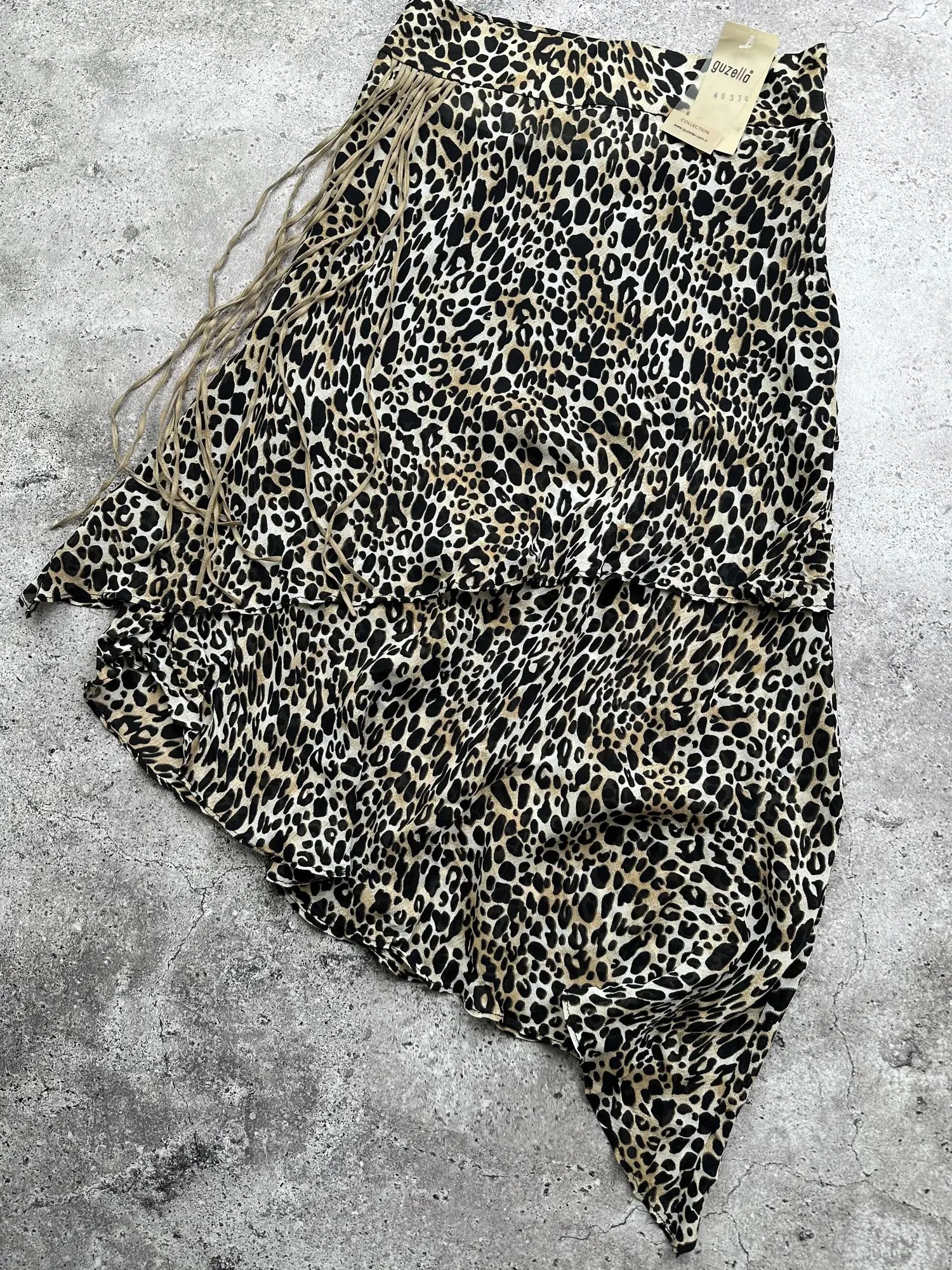 Japanese Brand Vintage Bondage Asymmetric Skirt C198(V429)(E8) Size 26" / US 2 / IT 38 - 3 Thumbnail
