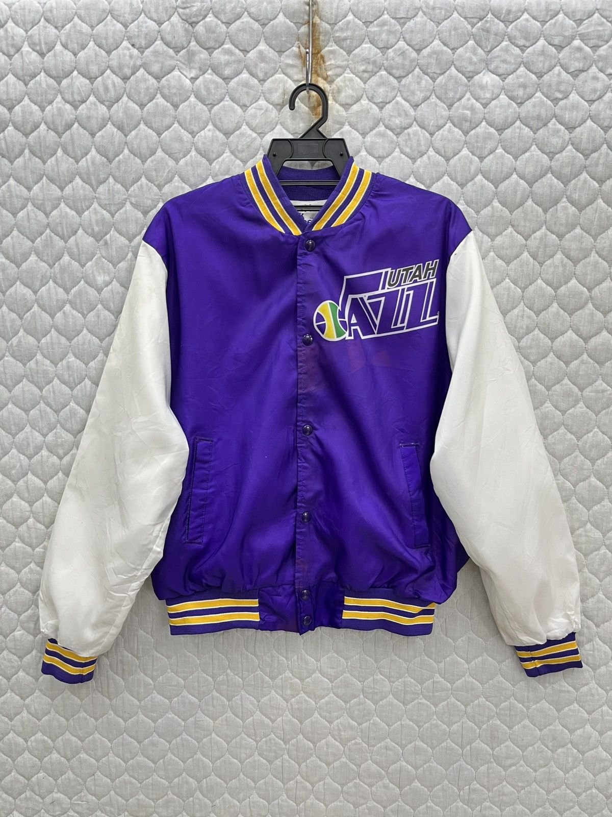 Chalk Line 🔥🔥🔥STEALS VTG CHALK LINE NBA UTAH JAZZ LIGHT JACKET Size US L / EU 52-54 / 3 - 2 Thumbnail