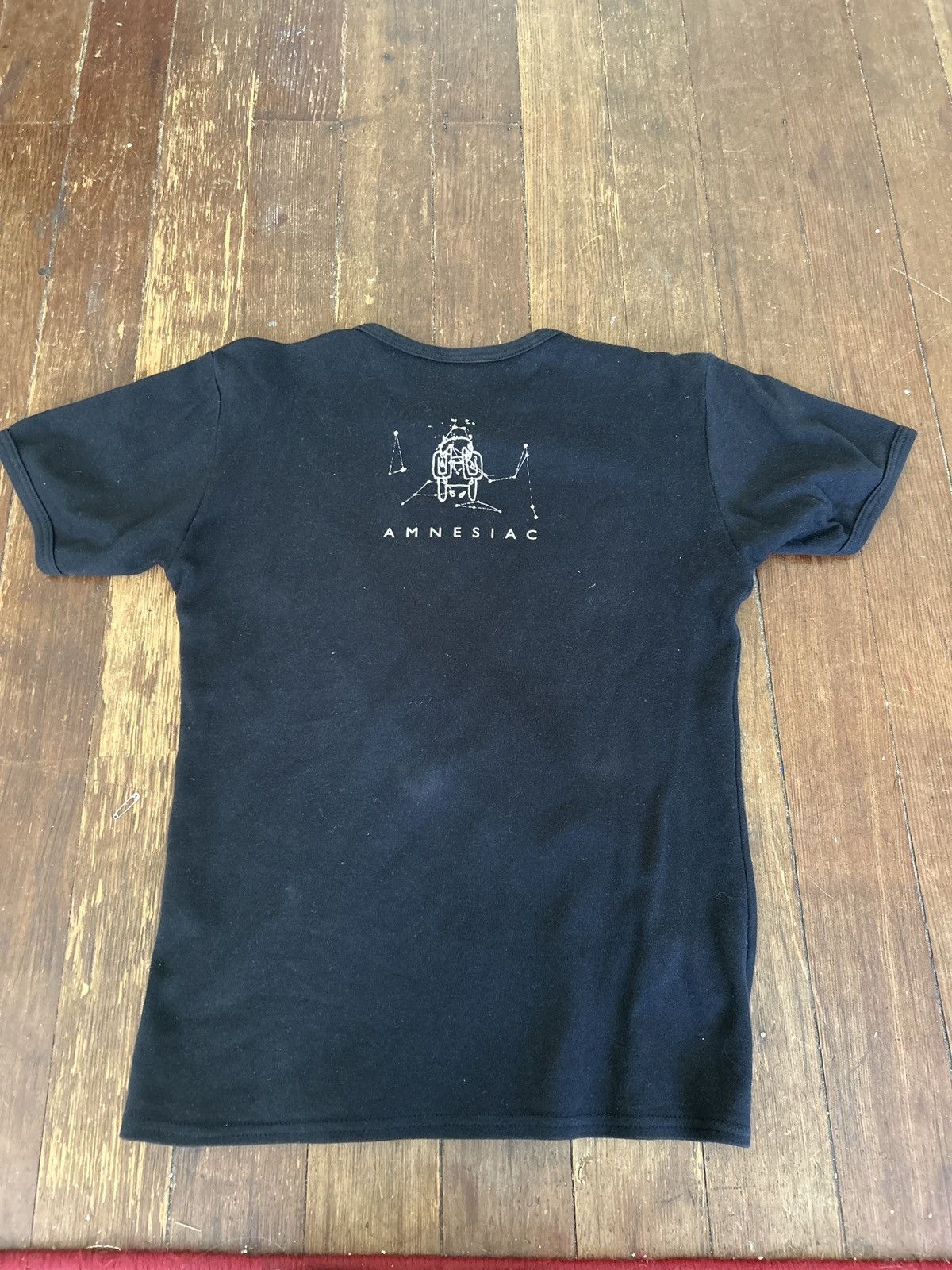 Vintage Vintage Radiohead amnesiac tee shirt Size US S / EU 44-46 / 1 - 4 Thumbnail