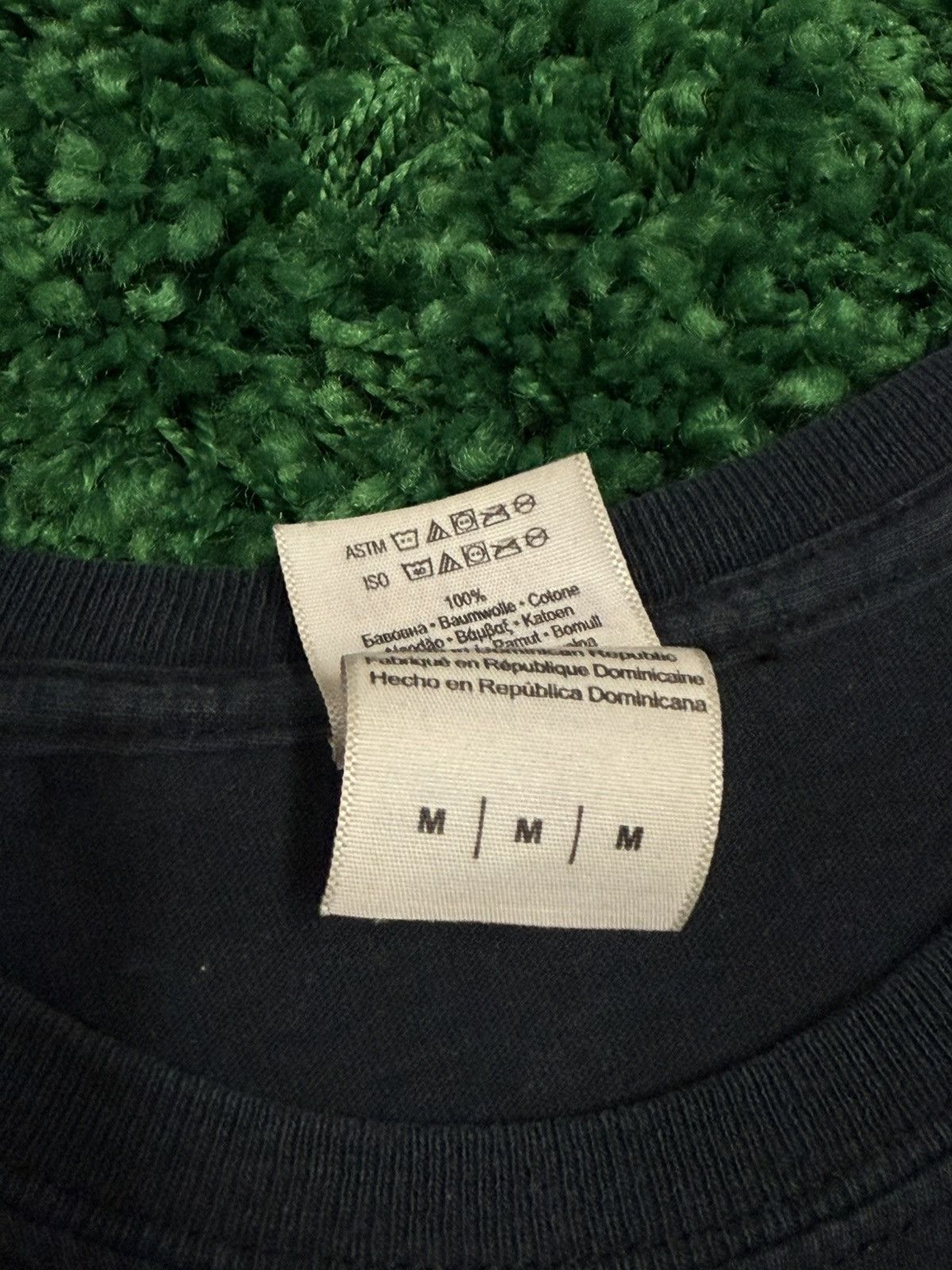 Vintage Vintage Gildan Medium Social Experiment Sox Tee Navy Medium Size US M / EU 48-50 / 2 - 4 Thumbnail