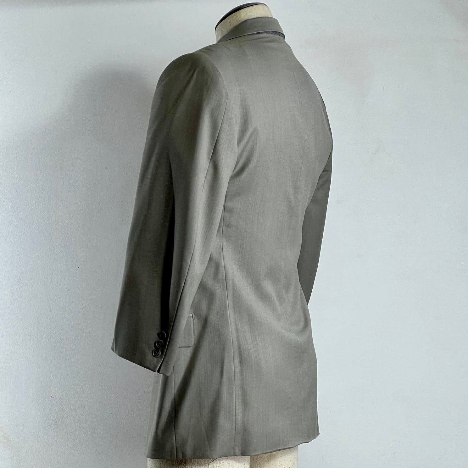Corneliani Corneliani Made Italy Mens Light Gray Wool Blazer Jacket 40R Size US M / EU 48-50 / 2 - 13 Thumbnail