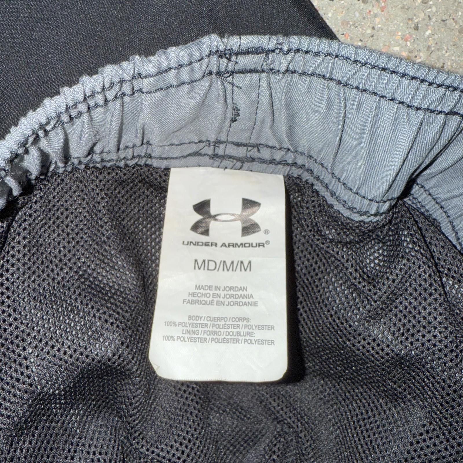 Under Armour Under Armour Short Mens M Swim Trunks Boardshorts Mesh Lined Size US 32 / EU 48 - 5 Thumbnail