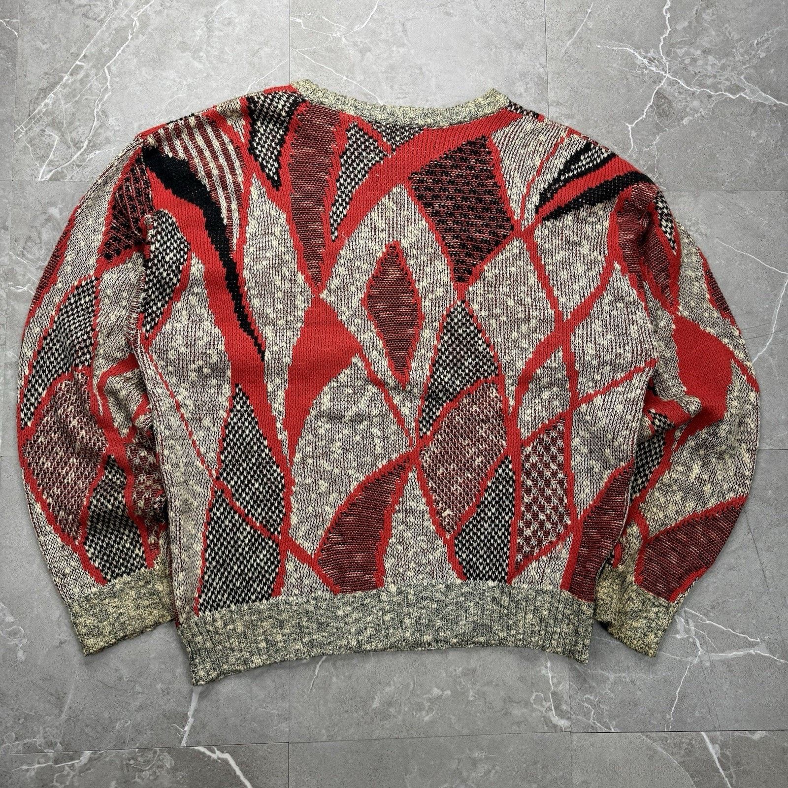 Vintage Vintage Banner Red Abstract Pattern Knit Sweater Large Size US L / EU 52-54 / 3 - 3 Thumbnail