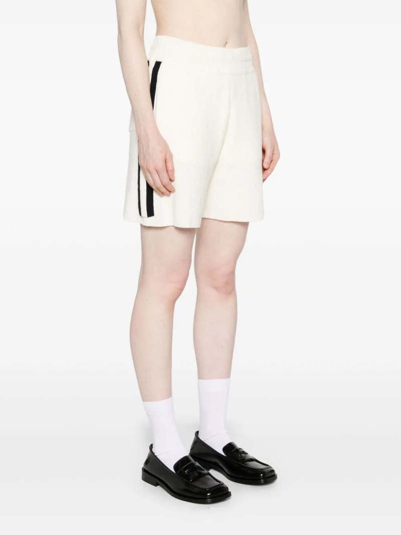 Golden Goose o1y0725 Short in Ivory Size 28" / US 6 / IT 42 - 2 Thumbnail