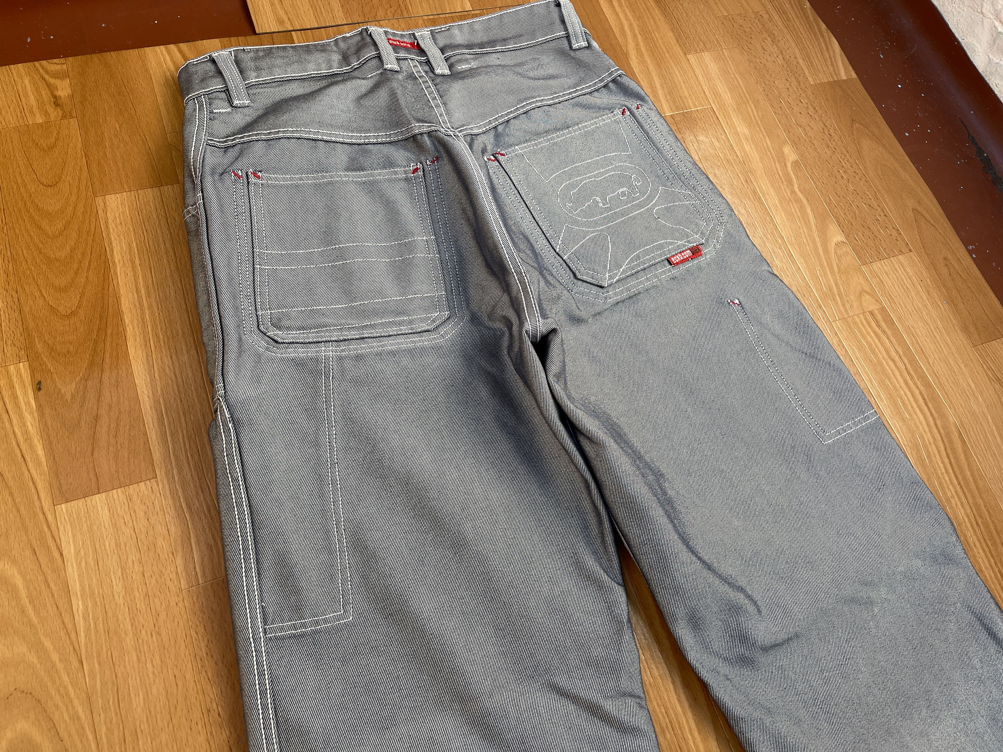 Ecko Unltd. Ecko Unltd jeans, shiny silver metallic vintage baggy Y2K 30 Size US 30 / EU 46 - 4 Thumbnail