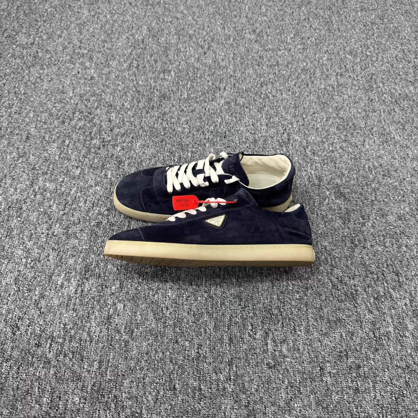 Prada Prada New Suede Triangle German Trainer 44 98 New Size US 10 / EU 43 - 2 Thumbnail