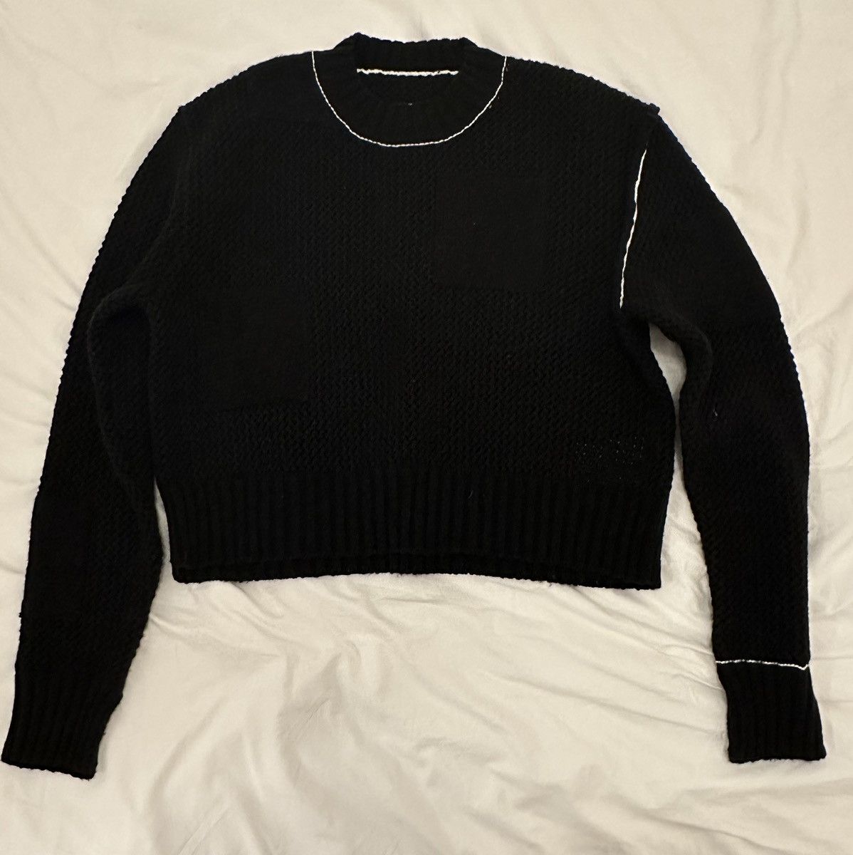 Maison Margiela Maison Margiela Bateau Neckline Sweater Size M / US 6-8 / IT 42-44 - 1 Thumbnail