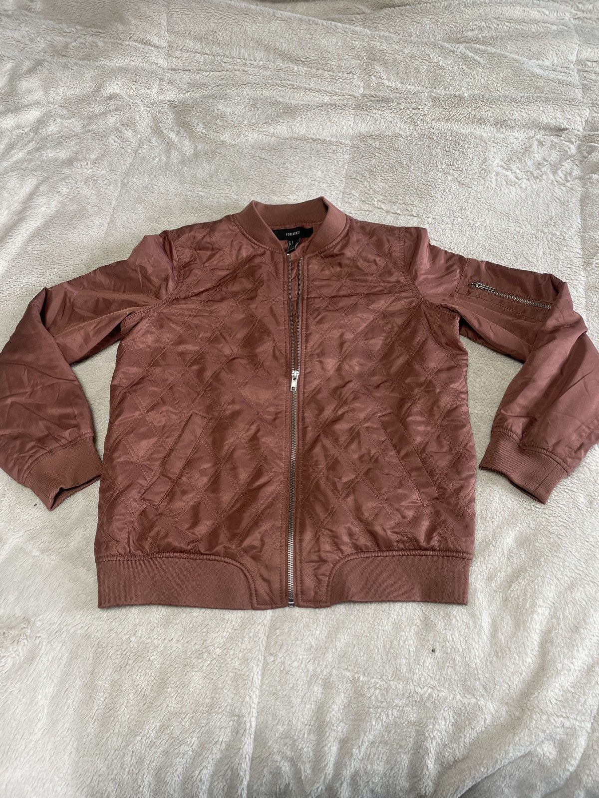 Forever 21 Muave Quilted pattern, Lightweight Bomber Jacket ! Size S / US 4 / IT 40 - 1 Thumbnail