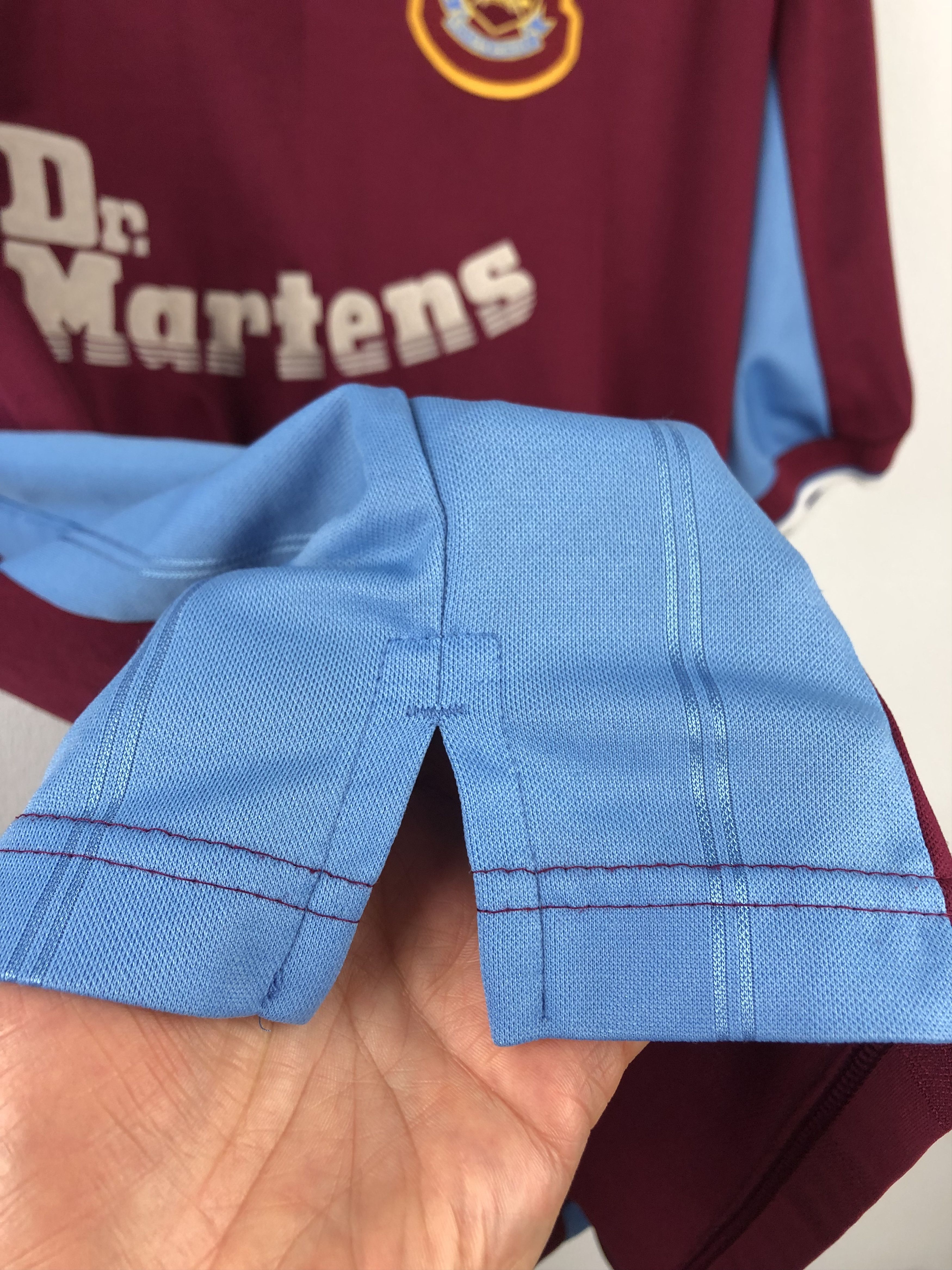 Vintage West Ham United Home football shirt 1998 Soccer Jersey Pony Size US XL / EU 56 / 4 - 8 Thumbnail