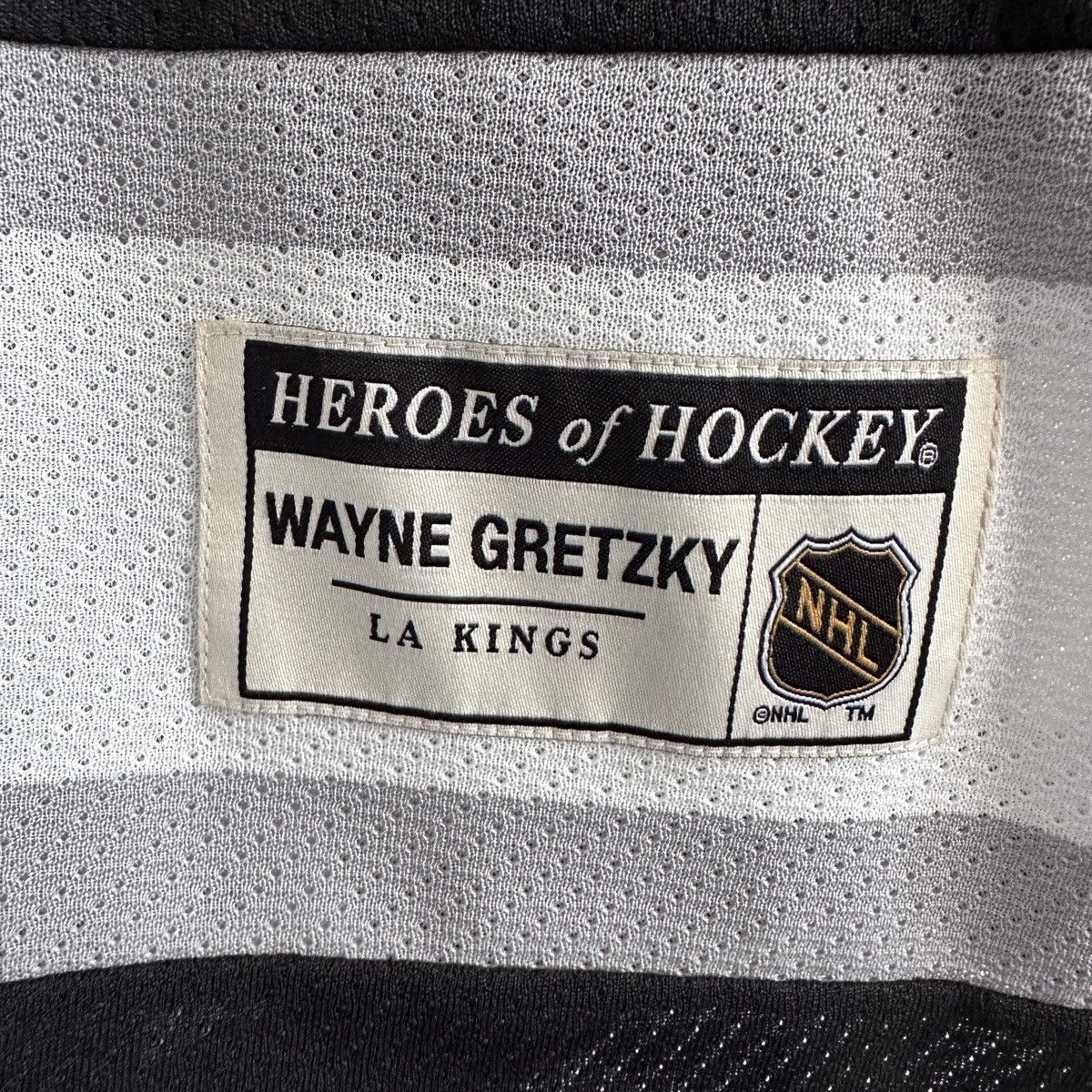 Ccm LA Kings Gretzky CCM Heroes of Hockey Auth Throwback Jersey Size US S / EU 44-46 / 1 - 13 Thumbnail