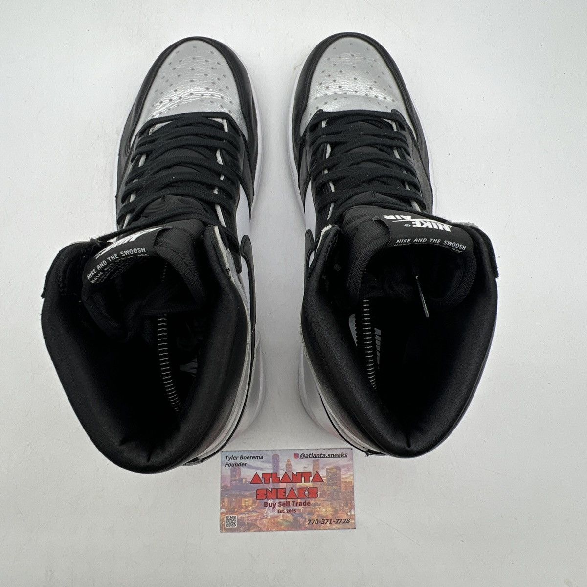 Jordan Brand Wmns air Jordan 1 high silver toe Size US 10 / IT 40 - 6 Thumbnail