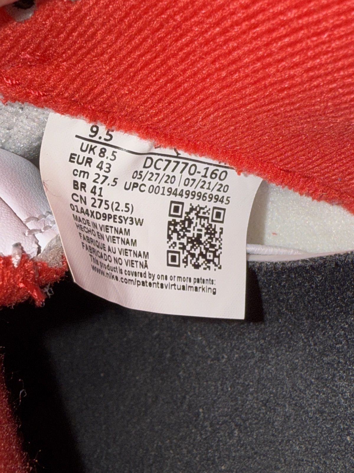 Jordan Brand JORDAN 4 Fire red Size 9.5US 2020 Size US 9.5 / EU 42-43 - 7 Thumbnail