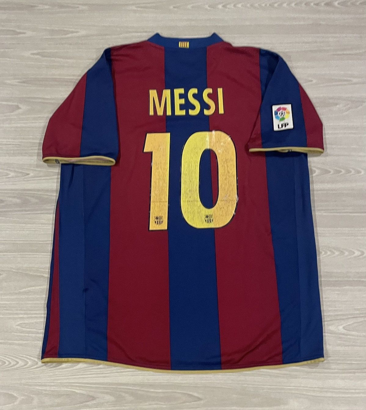 Nike 2007/08 FC Barcelona Messi #10 Soccer Jersey Men’s XL