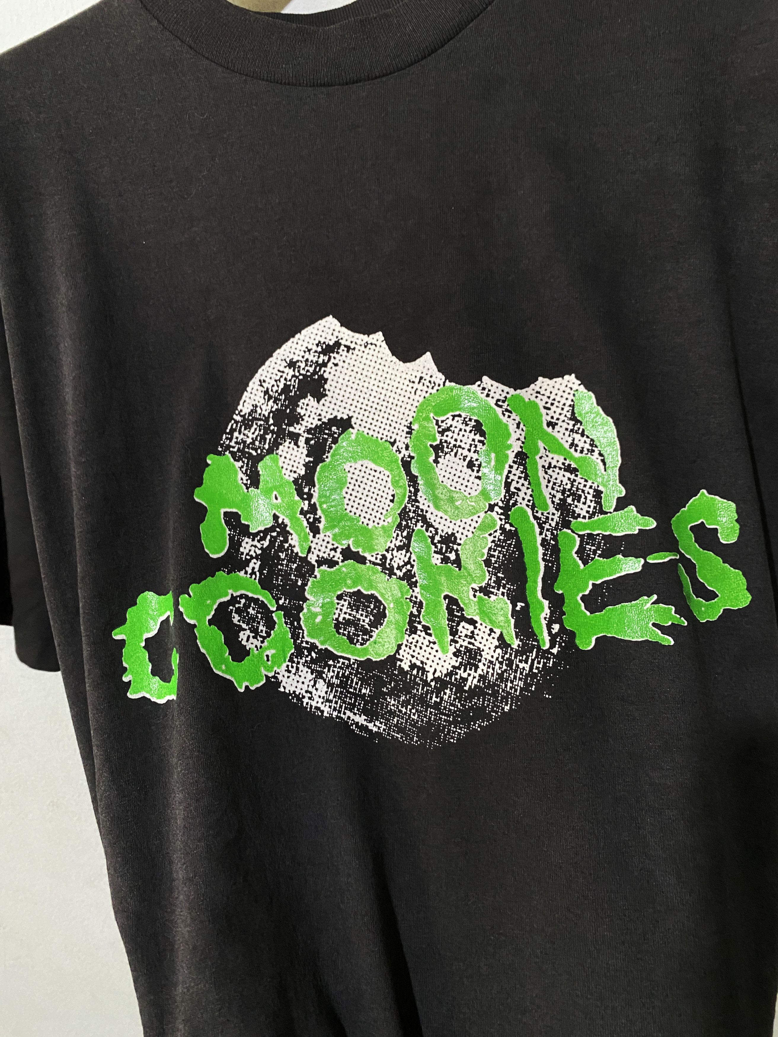 Vintage Vintage 90s Moon Cookies Shirt Size US M / EU 48-50 / 2 - 2 Thumbnail