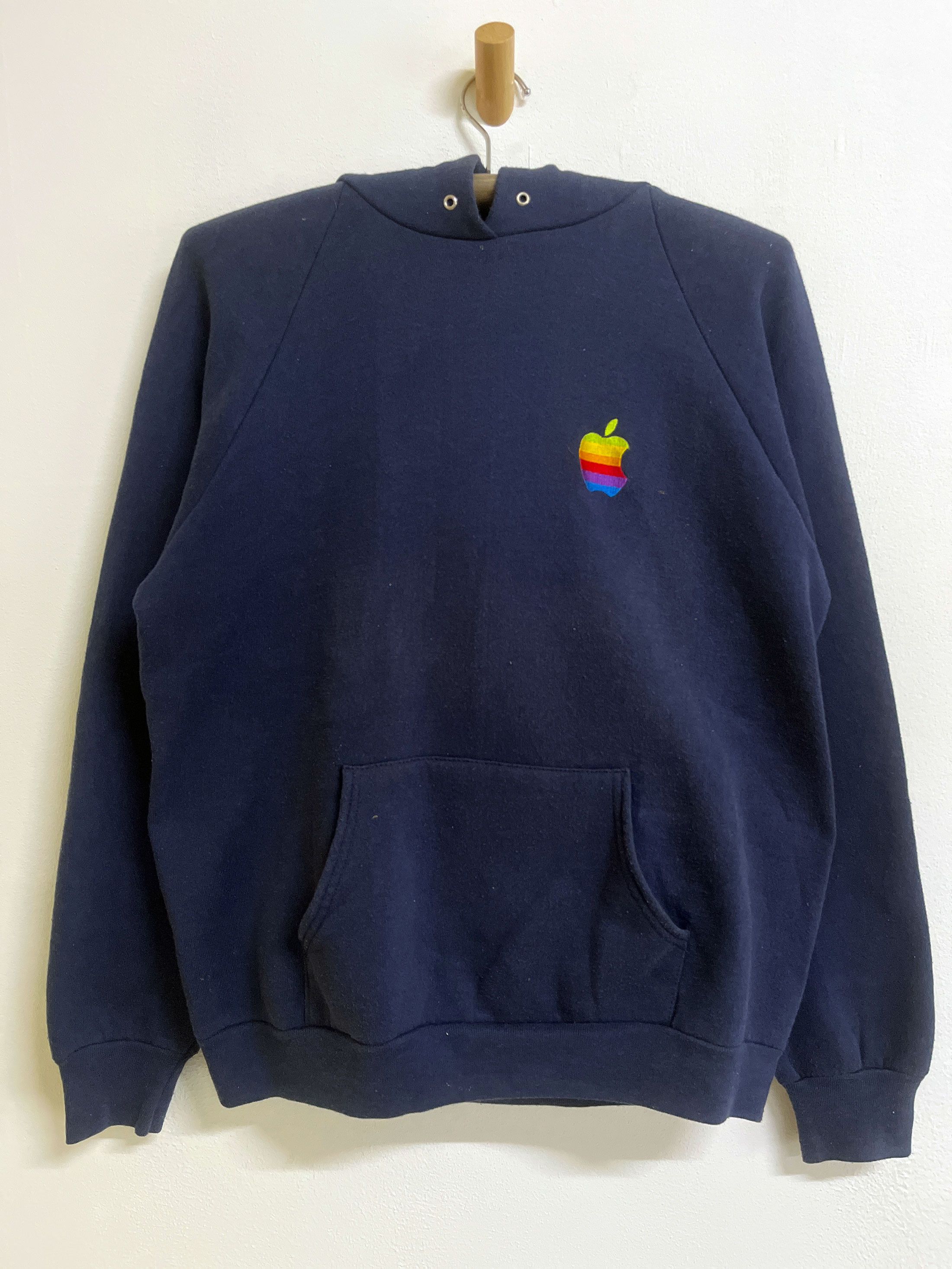 Sci-Fi Fantasy Vintage Apple Pull Over Hooded Rainbow Logo 80s 90s Size US L / EU 52-54 / 3 - 1 Thumbnail