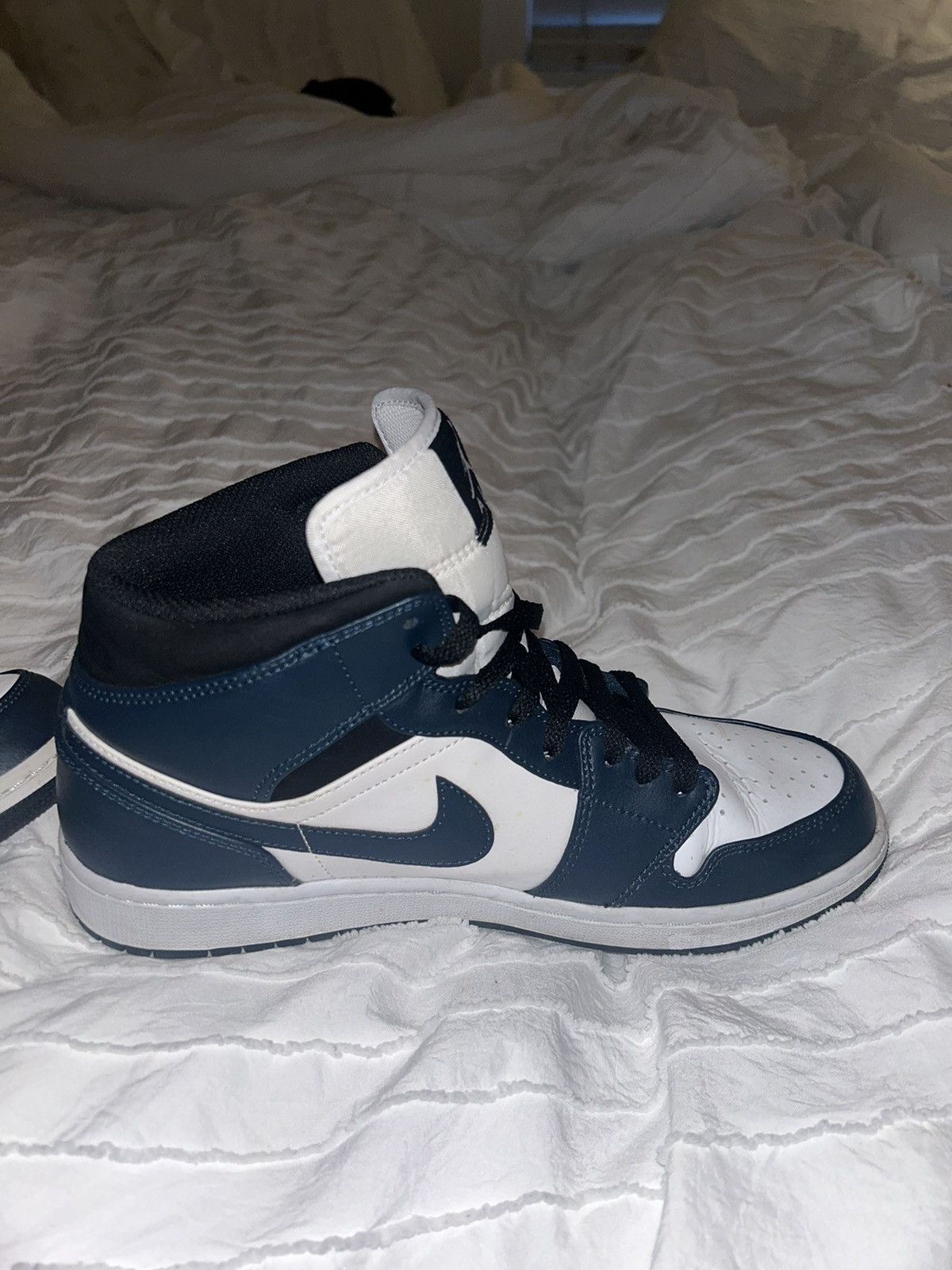 Nike Air Jordan 1 Mid ‘Armory Navy’ Size US 10 / EU 43 - 3 Thumbnail