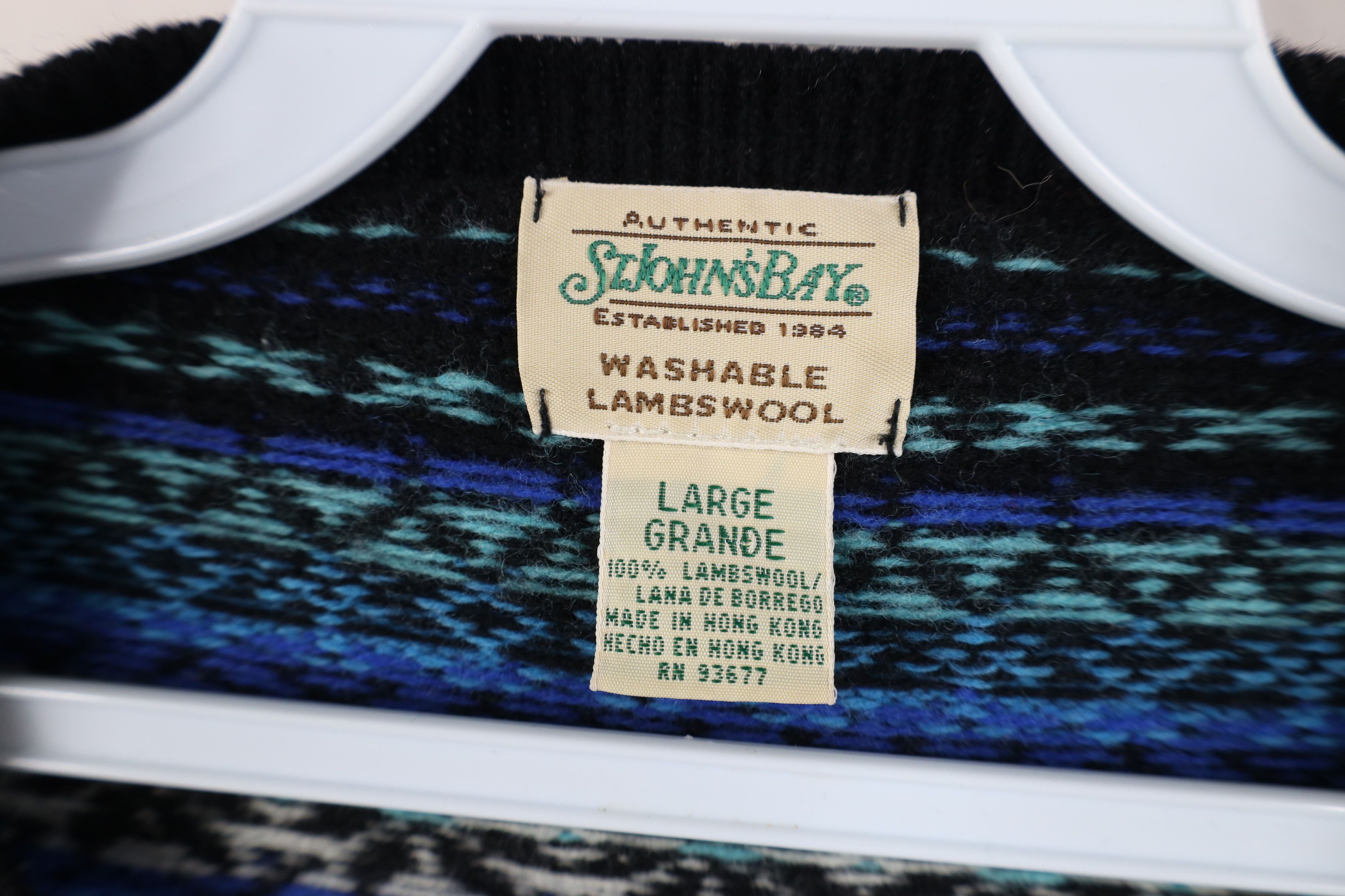 Vintage Vintage 90s Streetwear Knit Fair Isle V-Neck Sweater Size L / US 10 / IT 46 - 6 Thumbnail