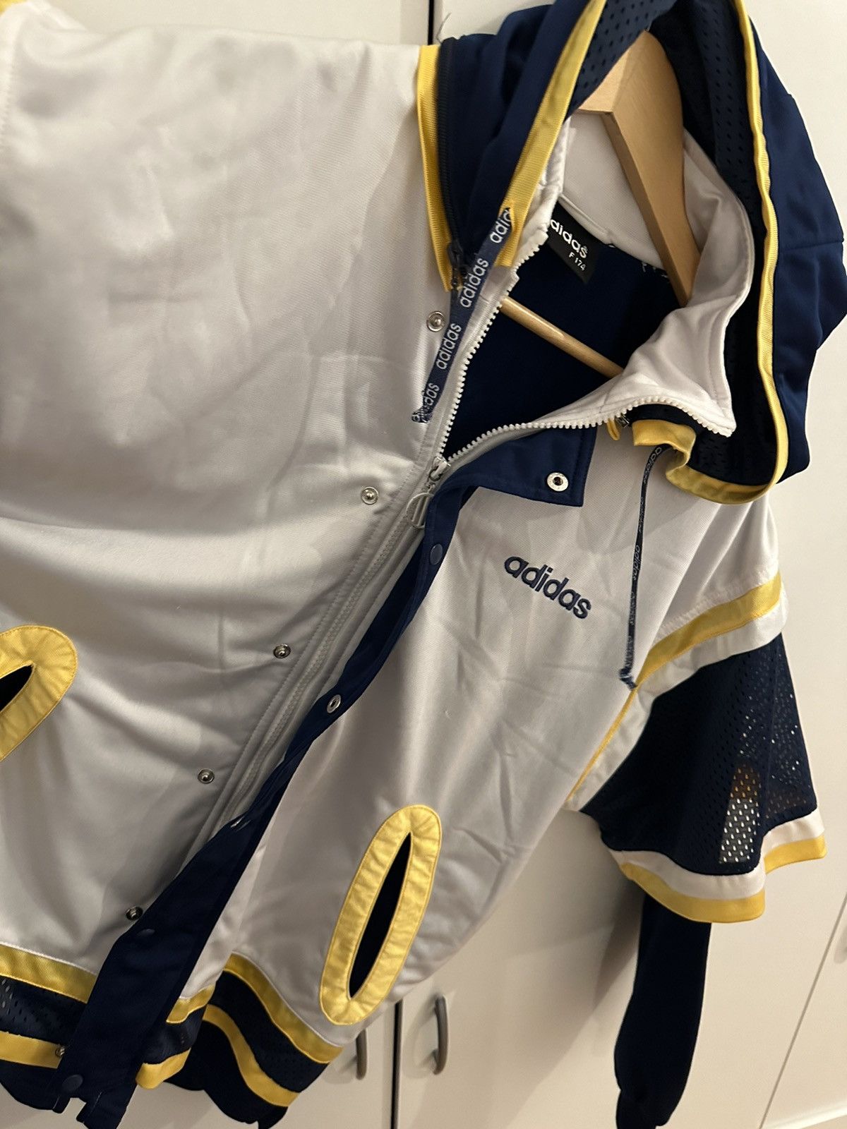 Adidas Adidas Jacket Size L Vintage vintage Retro Jacke Size US L / EU 52-54 / 3 - 6 Thumbnail