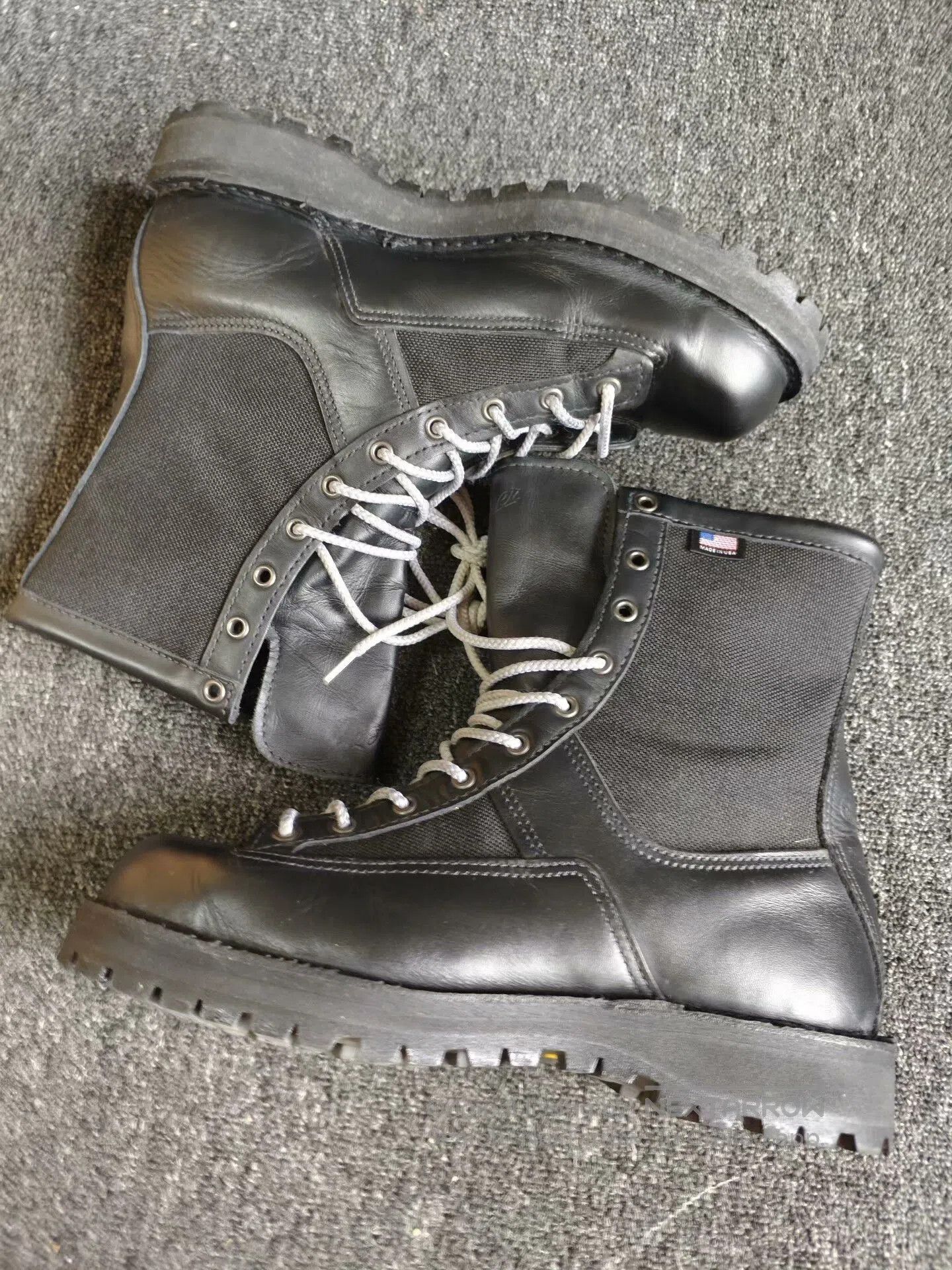 Danner Danner 69210 Waterproof Hiking Boots. Size US 9 / EU 42 - 4 Thumbnail