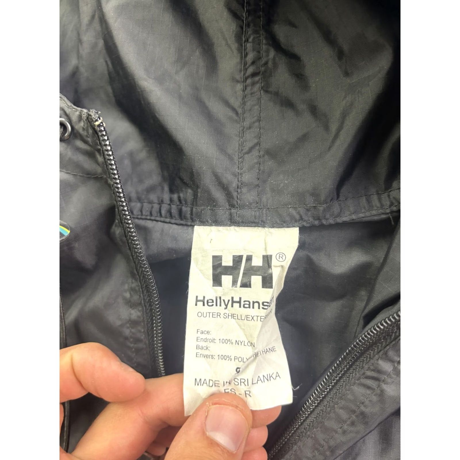 Helly Hansen Helly Hansen Jacket Mens S Black Hooded Zip Windbreaker Hiking Outdoor Adult Small Wind-Resistant Pockets Zip Front Size US S / EU 44-46 / 1 - 3 Thumbnail