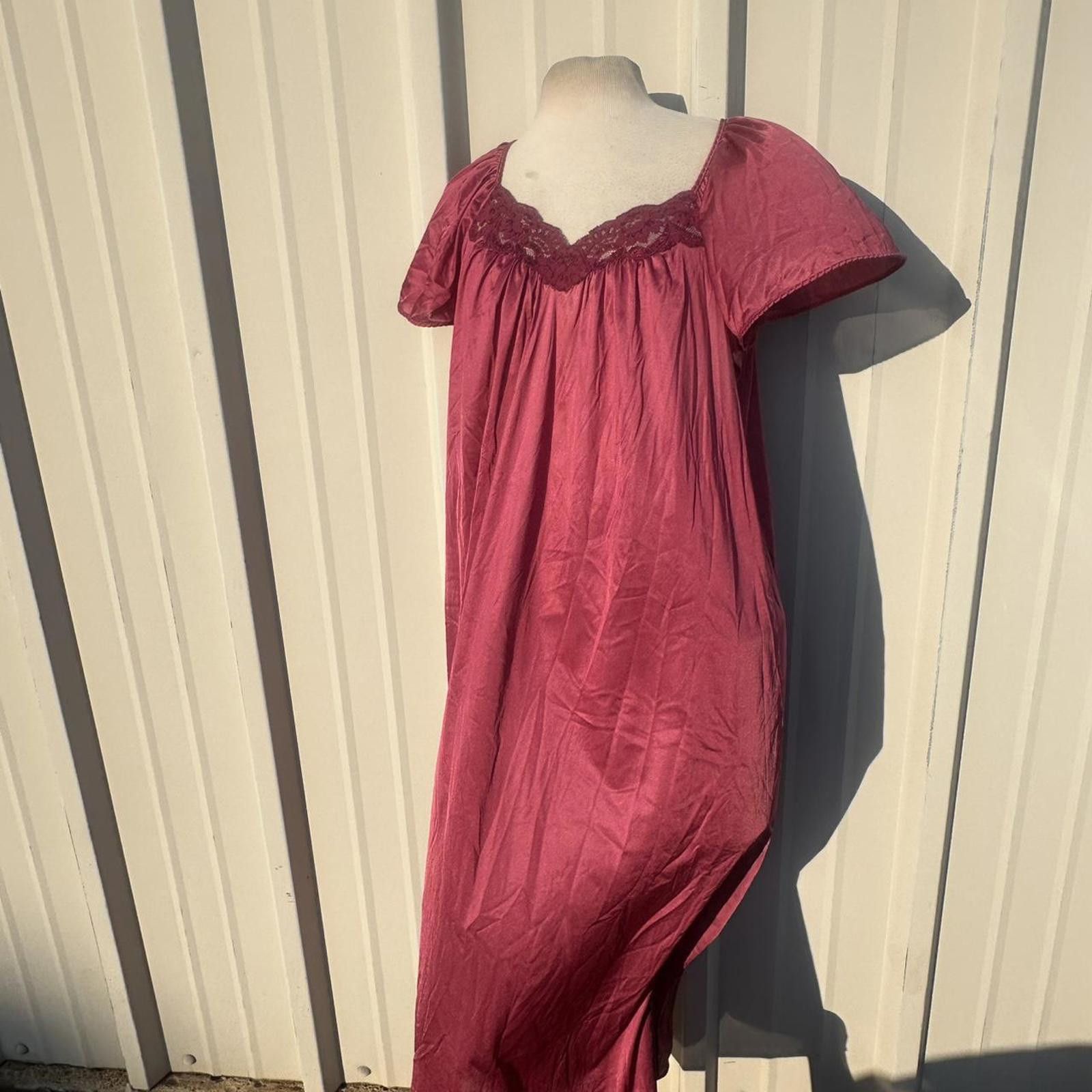 Other Vintage vanity fair nightgown large Size ONE SIZE - 1 Thumbnail