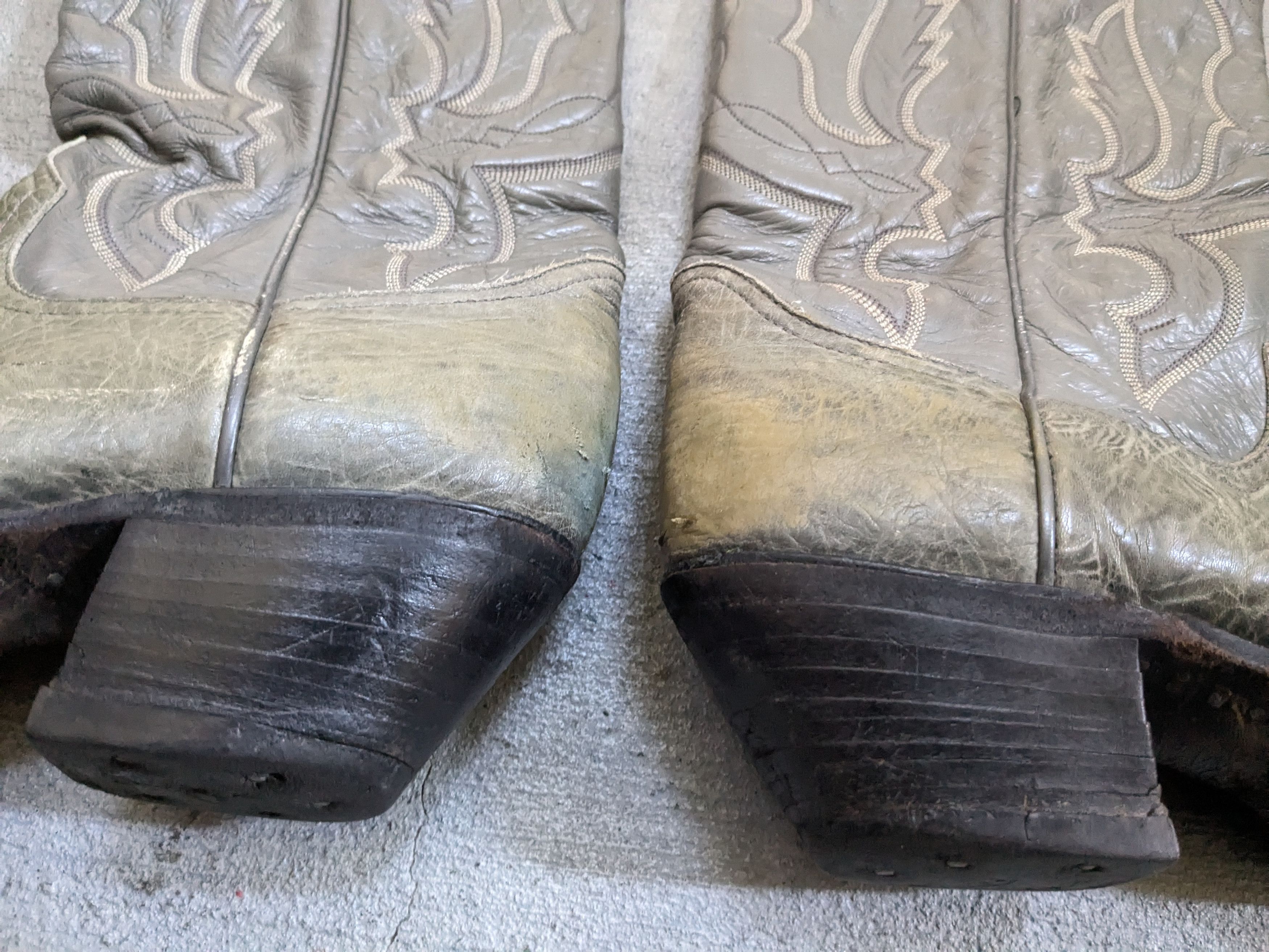 Larry Mahan Larry Mahan Cowboy Boots Olive Green Gray Leather 10 M Size US 10 / EU 43 - 5 Thumbnail