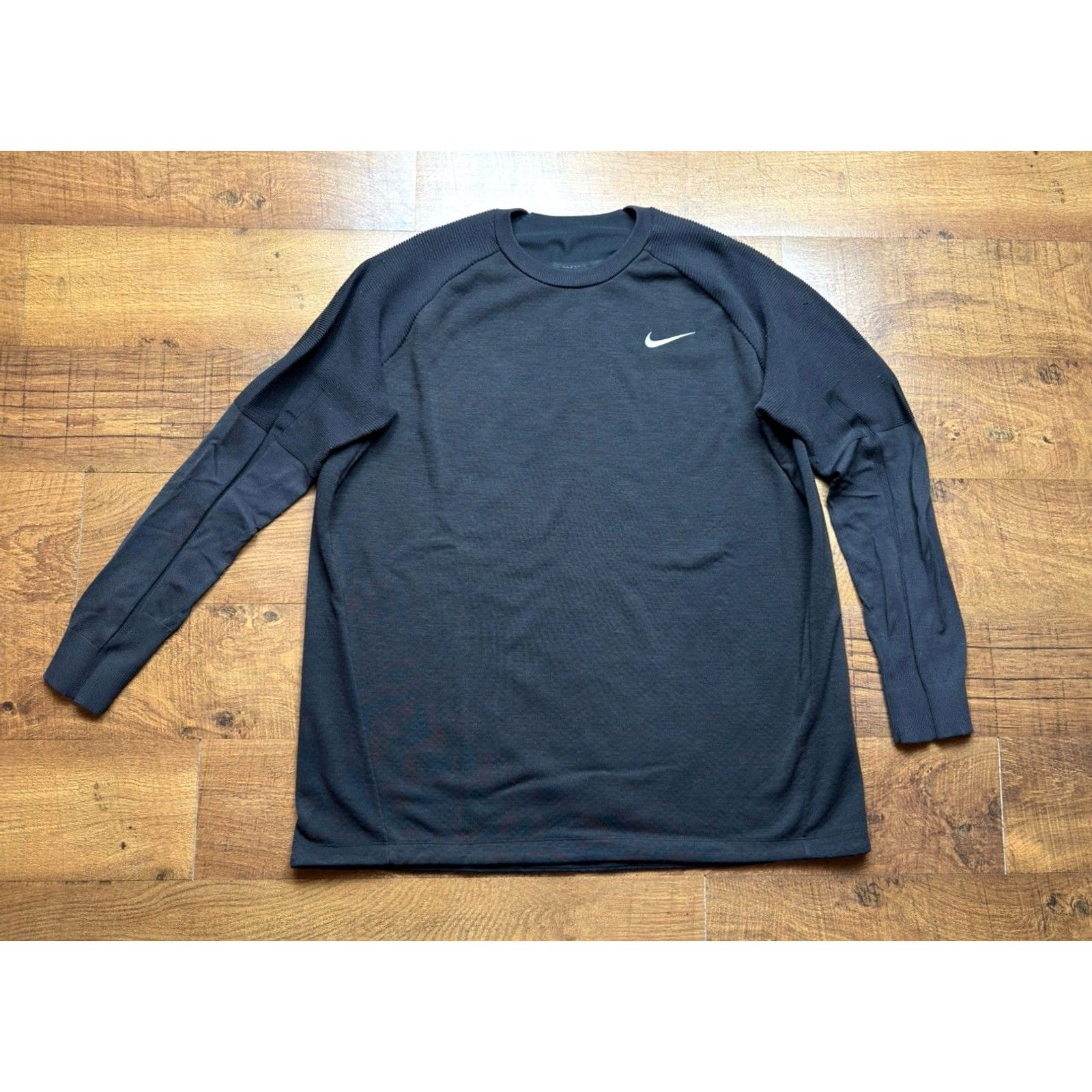 Nike Nike Mens Sweater Tech Golf Crew Two Tone 833296-091 Wool Blend Men’s Size 2XL Size US XXL / EU 58 / 5 - 2 Thumbnail