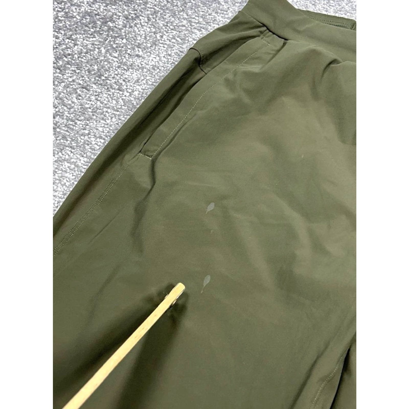 Lululemon Lululemon Surge Joggers Mens M Green Running Jogger Pants Athletic Cross Training Gym & Training Surges Size US 31 - 3 Thumbnail