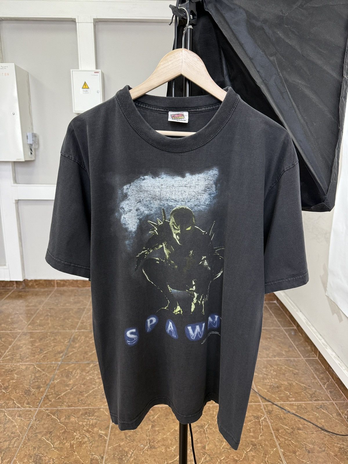 DC Comics 🇺🇸 Vintage 1997 Spawn Movie Todd McFarlane T-Shirt Retro Rare Size US XL / EU 56 / 4 - 1 Thumbnail