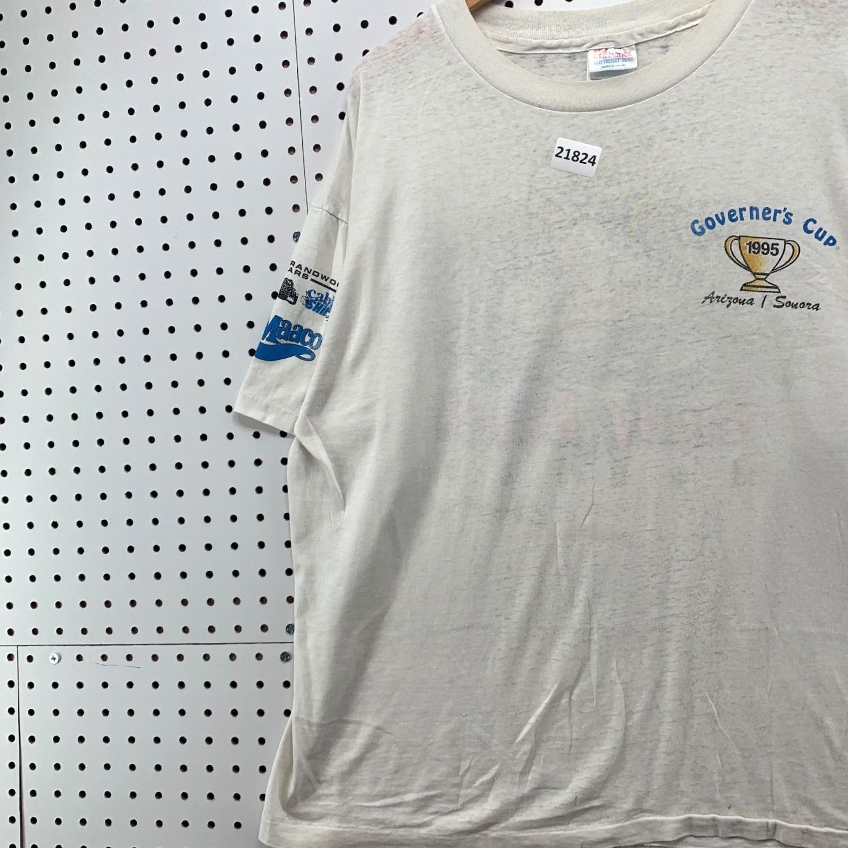 Hanes VINTAGE Governer's Cup White Single Stitch Fiesta On The Beach Mens XL 24x28 Arizona 90s Nike Shirt Mens? Size US XL / EU 56 / 4 - 4 Thumbnail