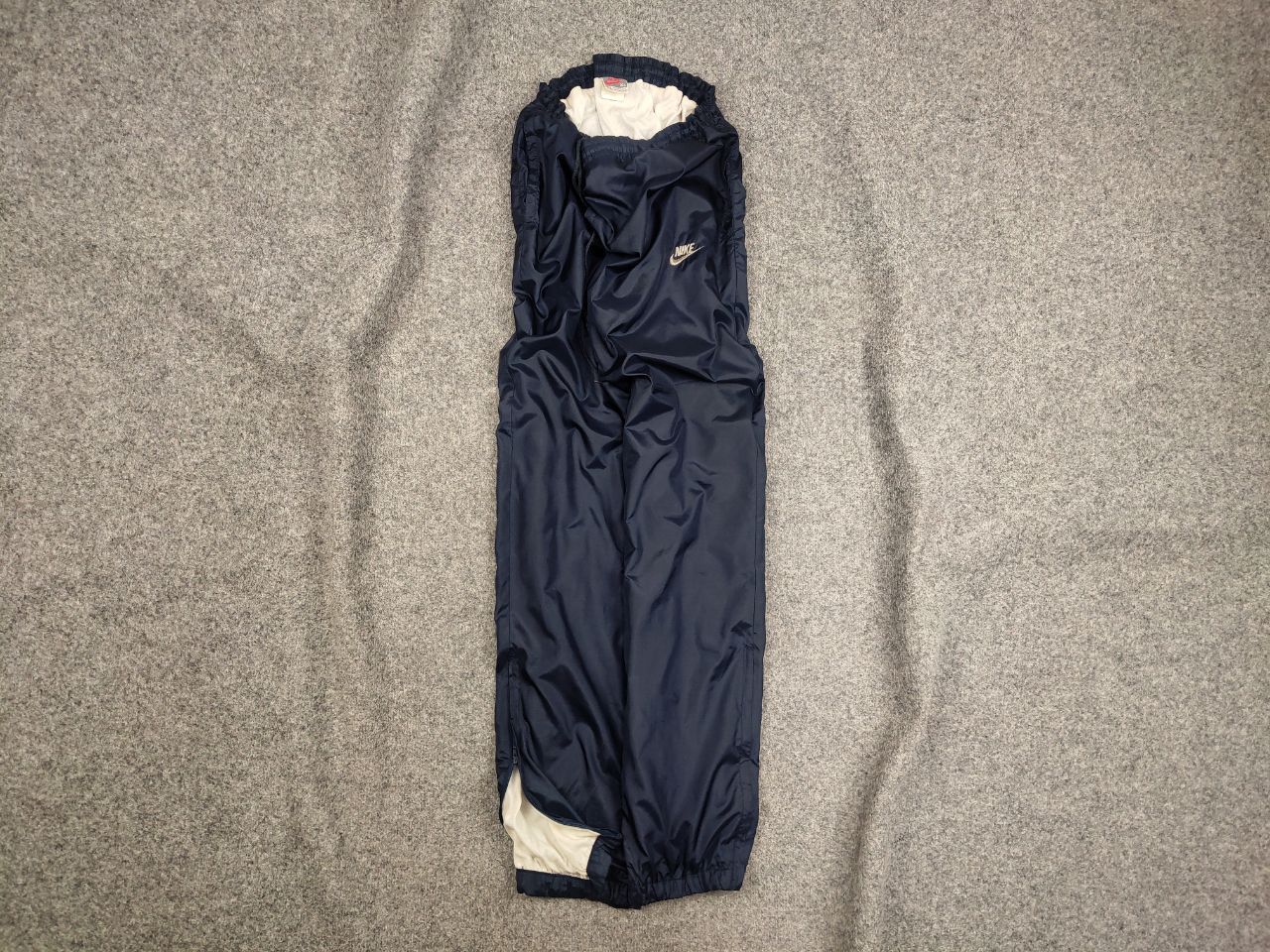 Nike Vintage 90s Nike Navy Nylon Track Pants Y2K Rare Retro Hype Size US 36 / EU 52 - 1 Thumbnail