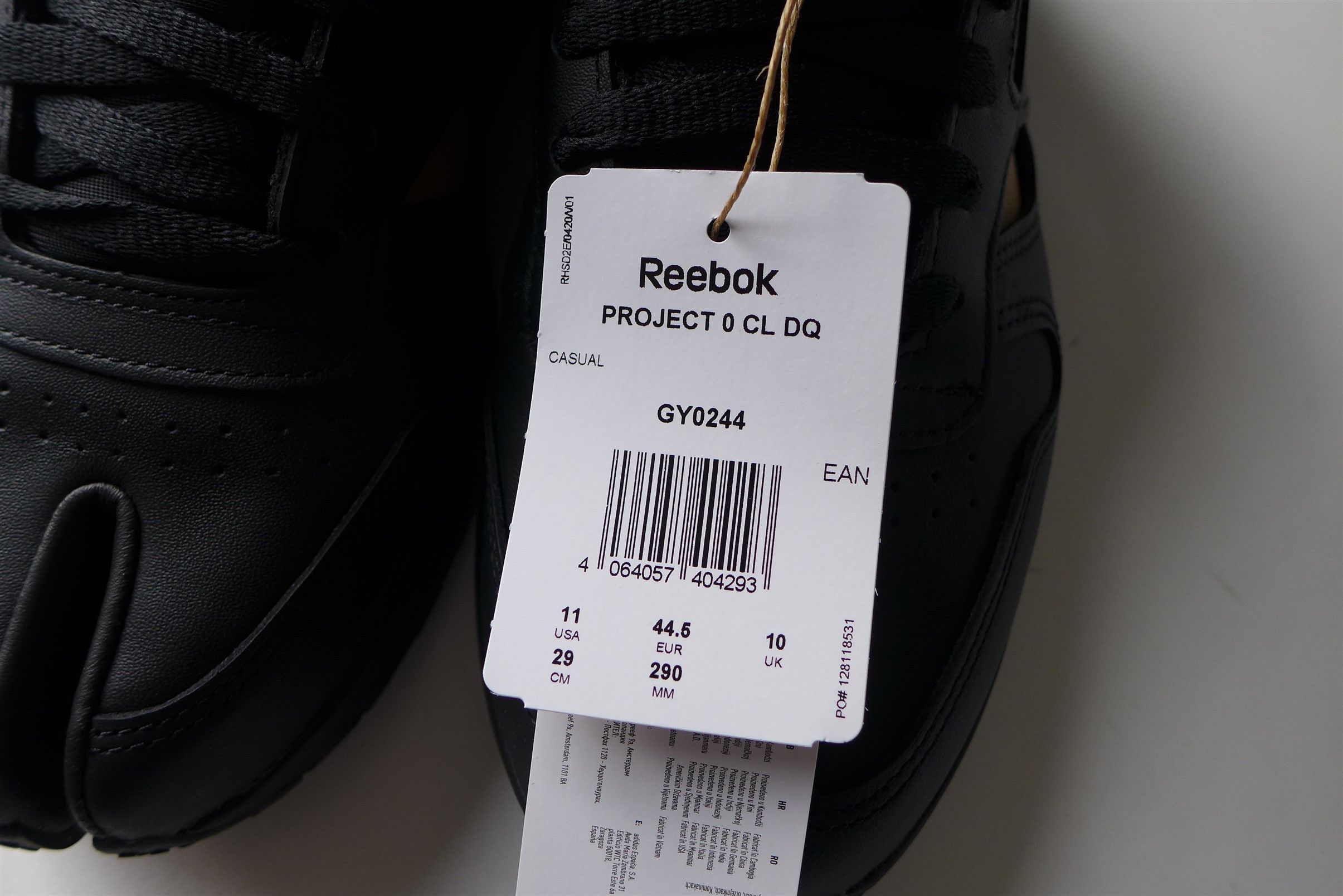 Maison Margiela Magiela x Reebok Tabi Black Classic Leather DQ Sneakers Size US 11 / EU 44 - 14 Thumbnail