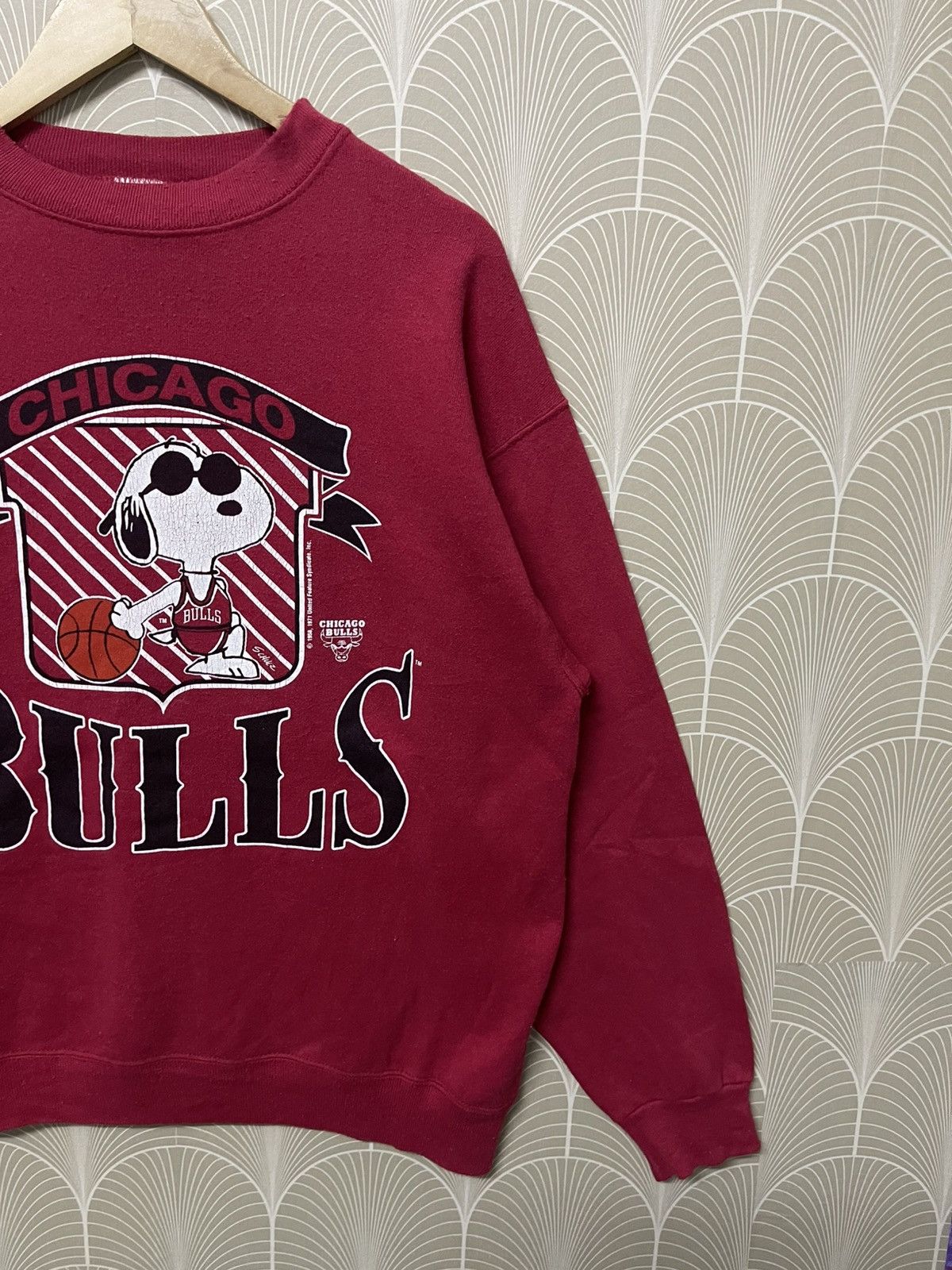 NBA VINTAGE 90s CHICAGO BULLS X SNOOPY SWEATSHIRT L SIZE Size US L / EU 52-54 / 3 - 3 Thumbnail