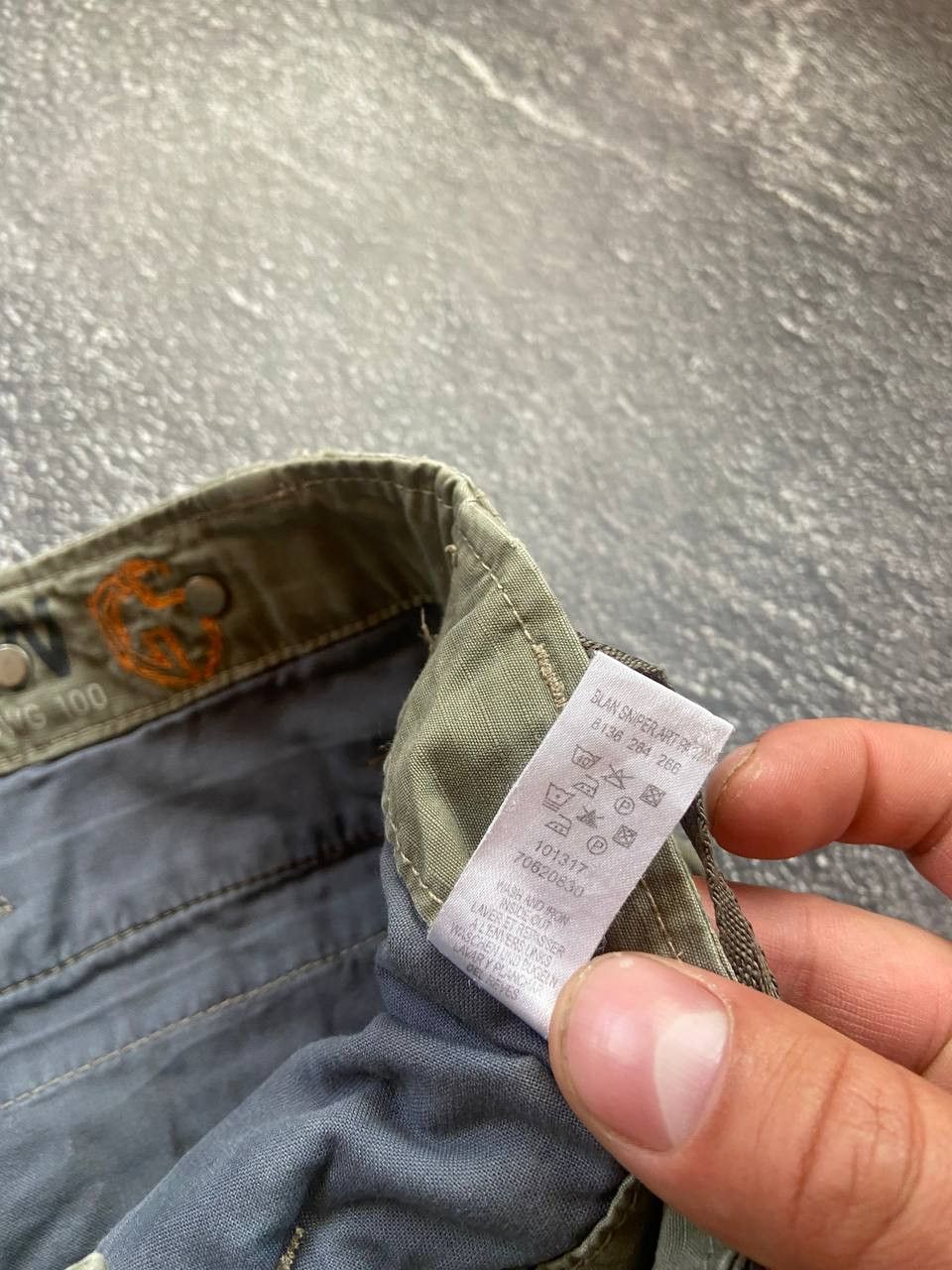 G-Star Vintage G Star Raw Y2K distressed cargo pants Size US 33 - 8 Thumbnail