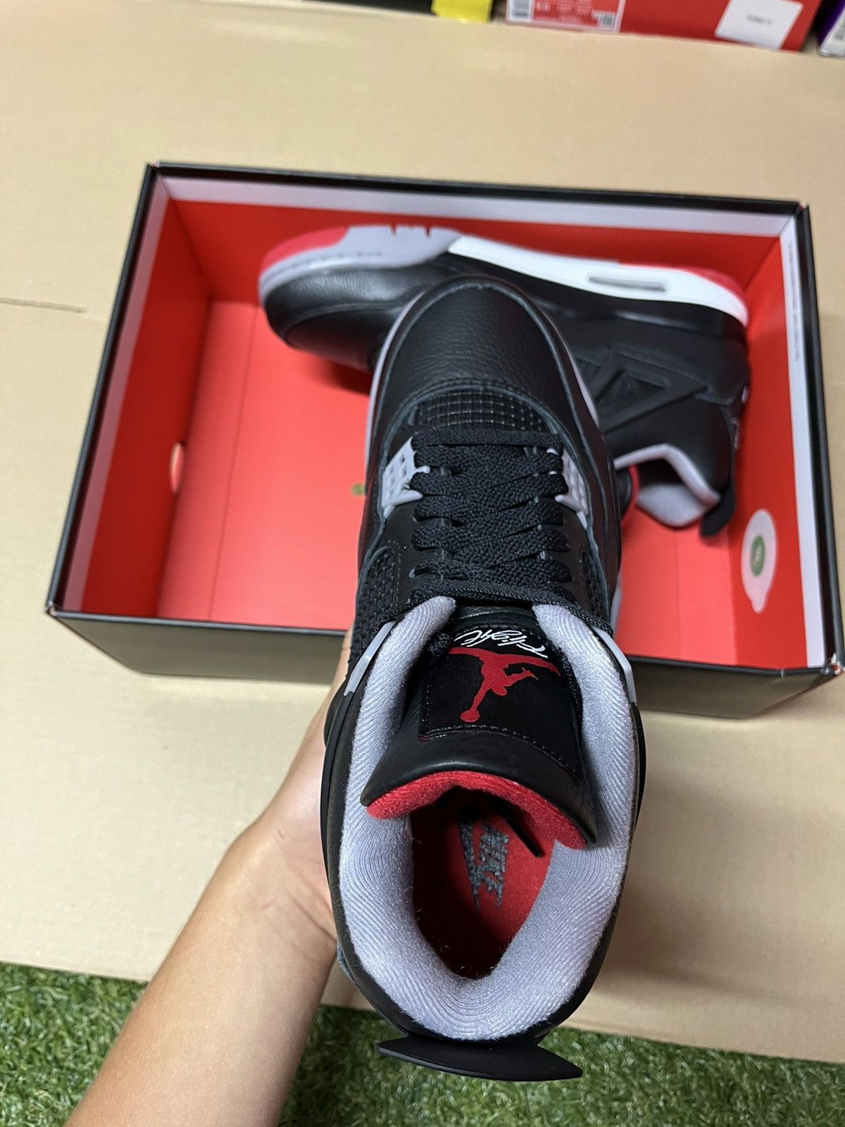 Nike Jordan 4 Retro Bred Remainged Size US 9.5 / EU 42-43 - 5 Thumbnail