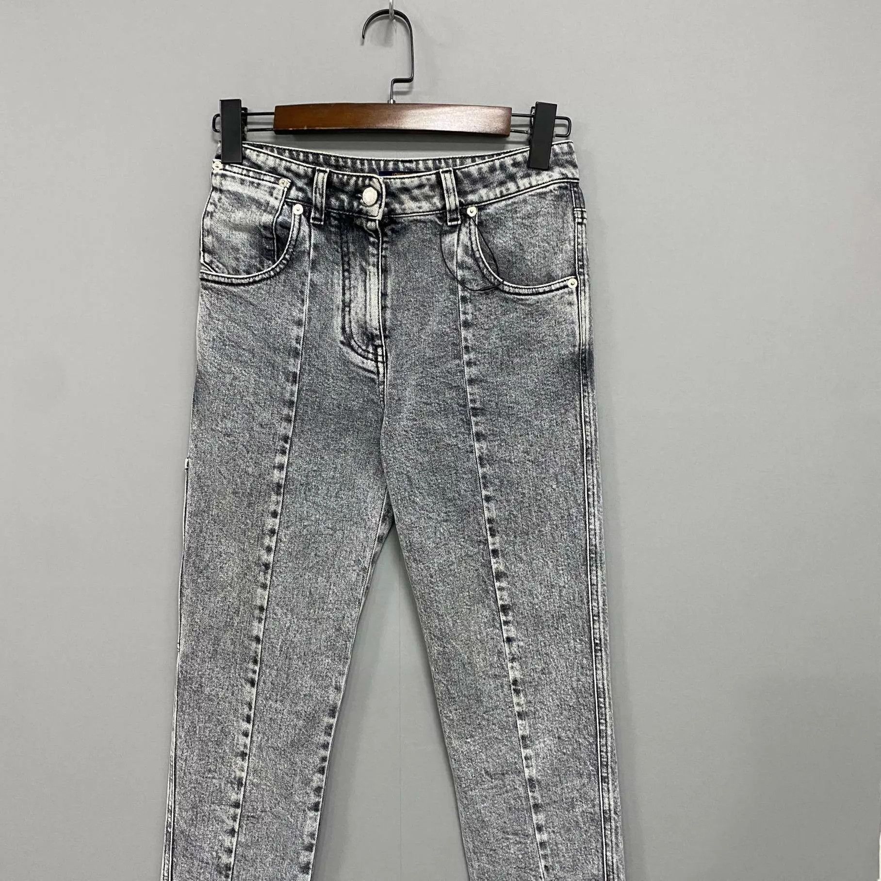 Louis Vuitton LV gray washed leather logo jeans 99 new size 34 Size 25" / US 0 / IT 36 - 3 Thumbnail