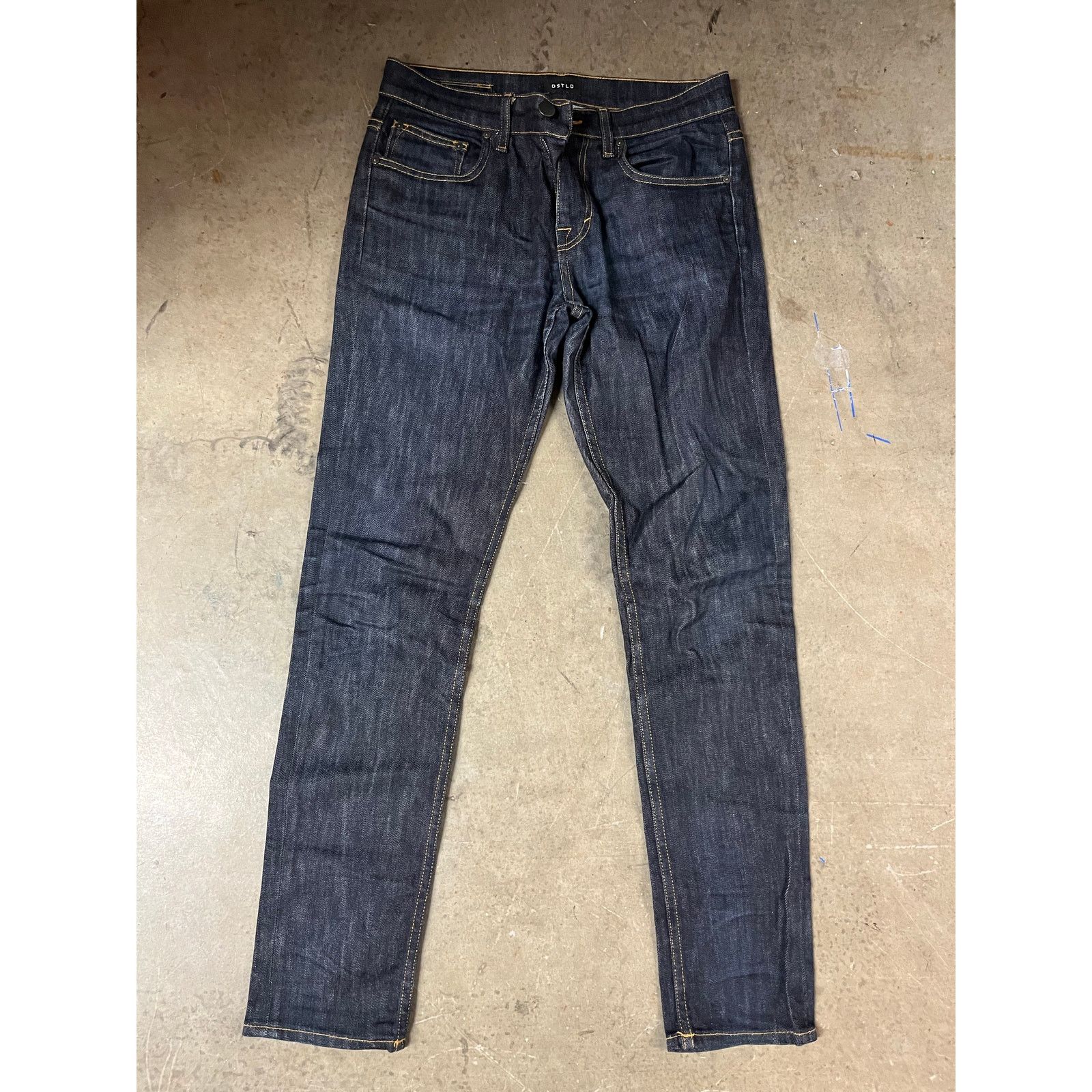 DSTLD DSTLD- Slim Dark Wash Resin Timber Stitch /30x32 Size US 30 / EU 46 - 3 Thumbnail