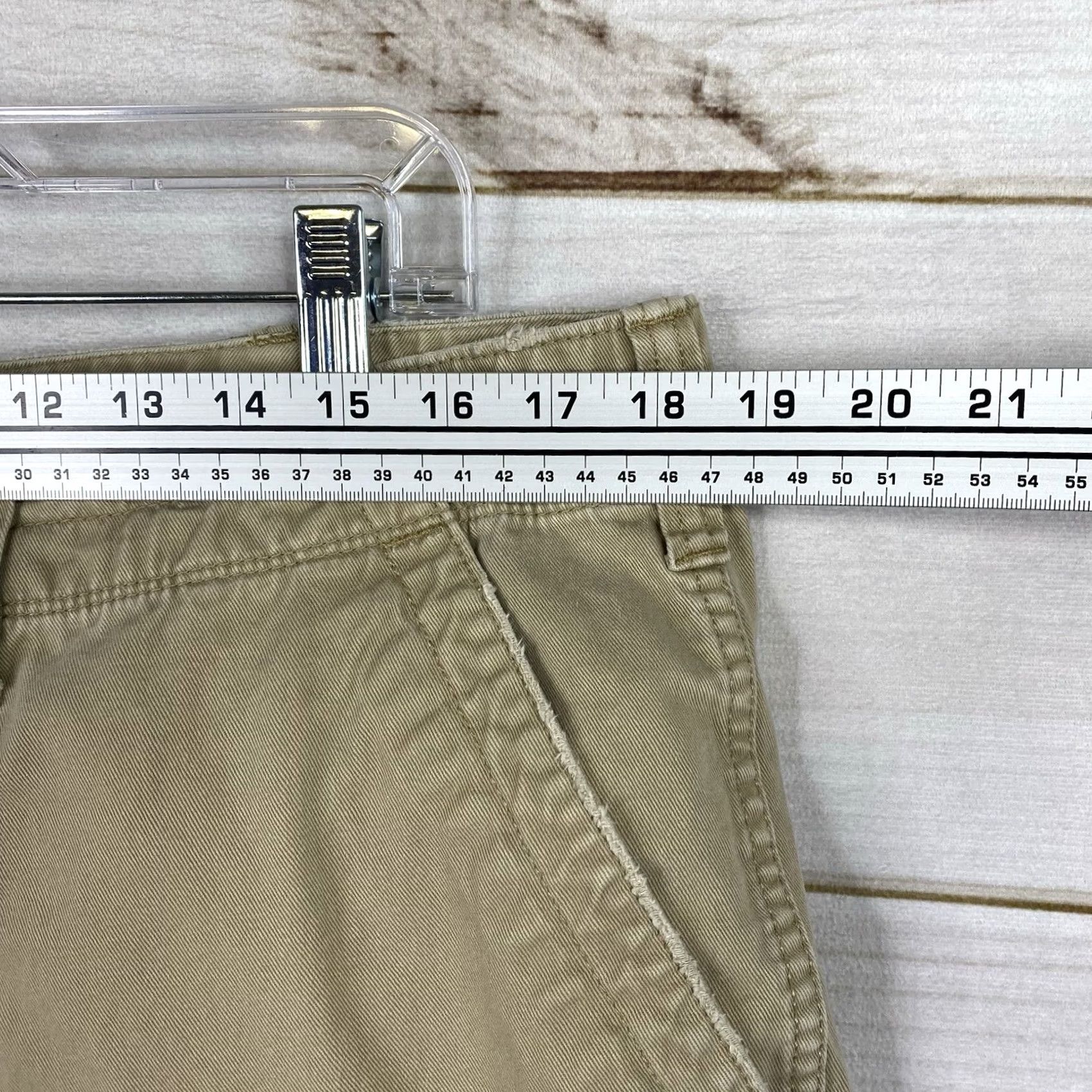 Ralph Lauren VINTAGE Ralph Lauren POLO JEANS CO Cargo Shorts 36 Beige Distressed Grunge Men Cargo Pocket Beig e/Cargo/Grunge Mens Size US XL / EU 56 / 4 - 6 Thumbnail