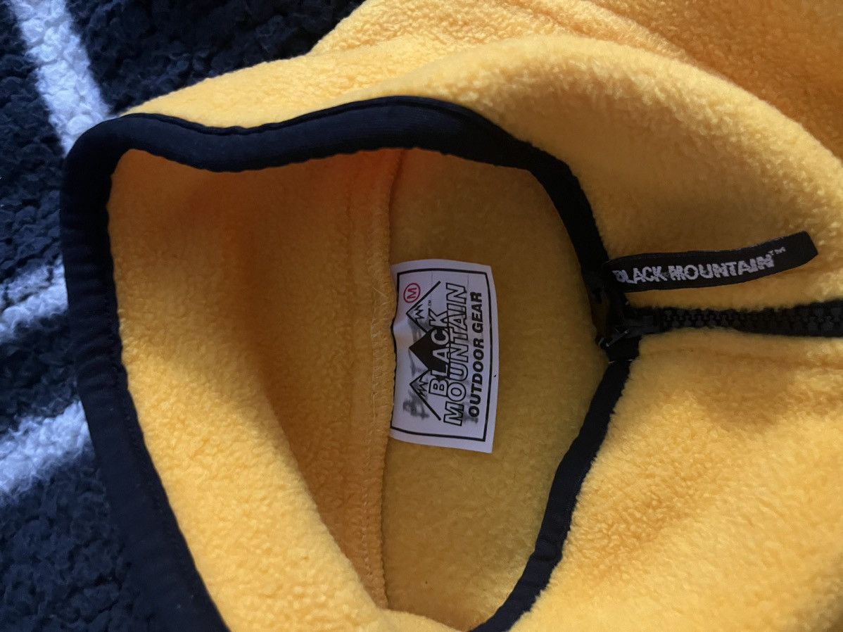 Vintage Yellow Vest Size US M / EU 48-50 / 2 - 2 Thumbnail