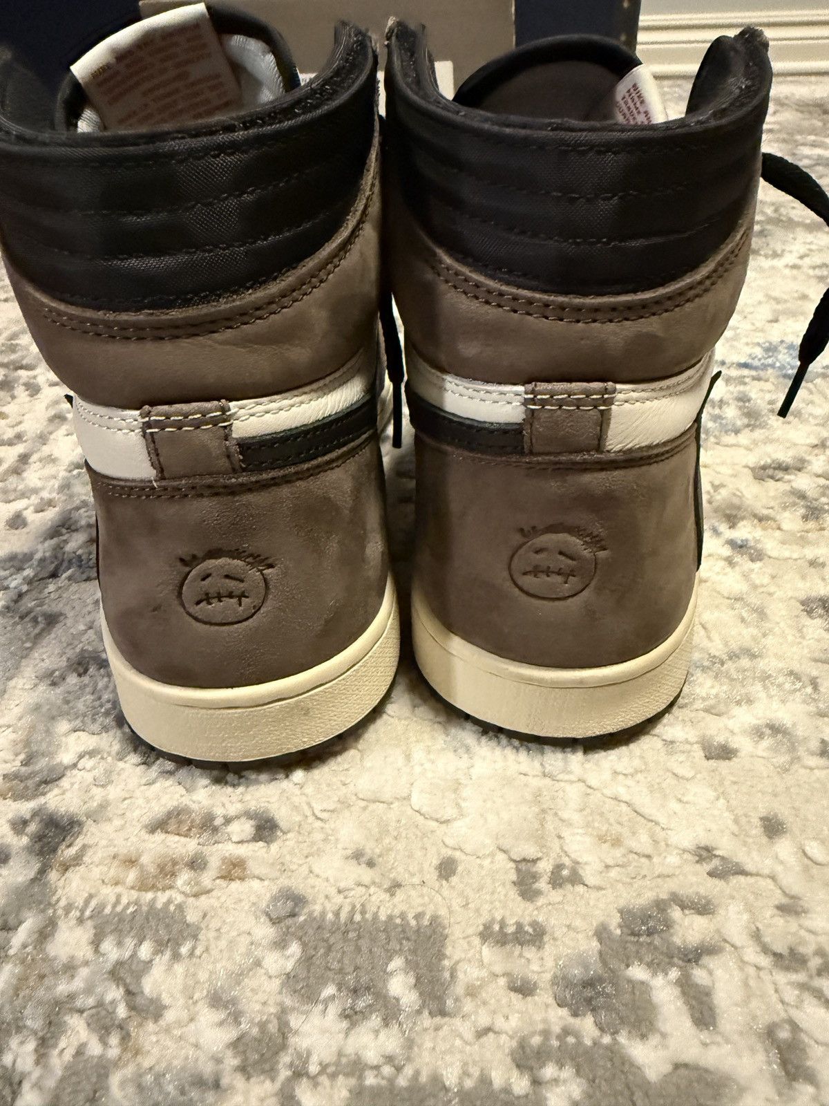 Nike × Travis Scott Air Jordan 1 High OG X Travis Scott Size US 11 / EU 44 - 5 Thumbnail