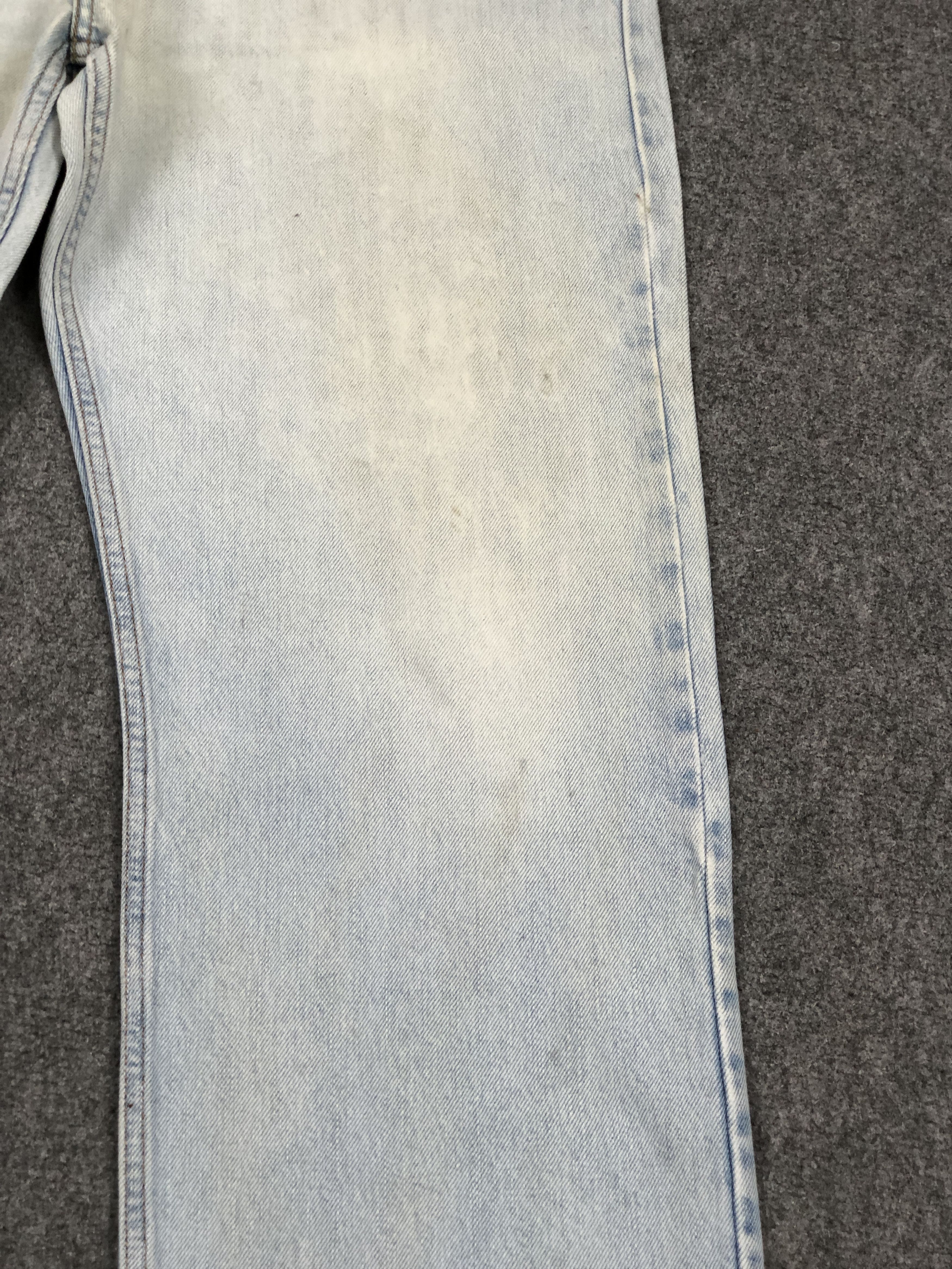 Levi's Light Washed Vintage Levis 505 Jeans DP2366 Size US 35 - 12 Thumbnail