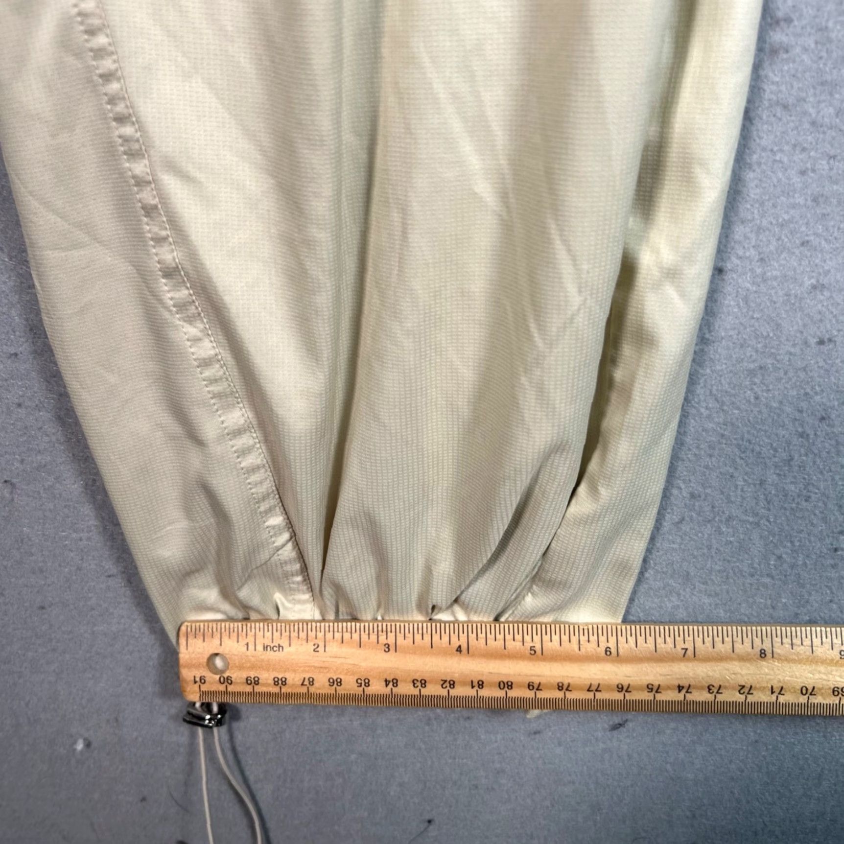 Girlfriend Collective Girlfriend Collective Beige Cargo Joggers Pants Womens XS Recycled Polyester Size 26" / US 2 / IT 38 - 7 Thumbnail