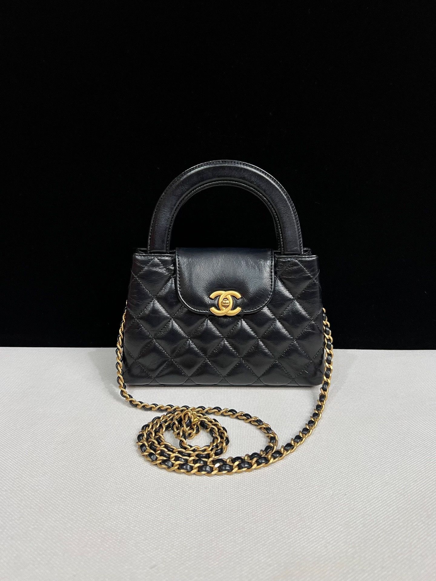 Chanel Pre-loved Bag Very good condition Size ONE SIZE - 1 Thumbnail