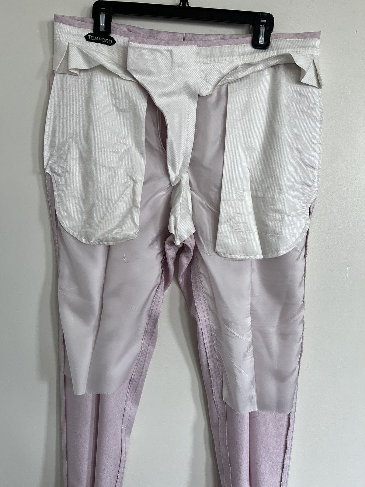 Tom Ford 3K silk/rayon single-pleat trousers, IT52, worn x 4 Size US 36 / EU 52 - 16 Thumbnail