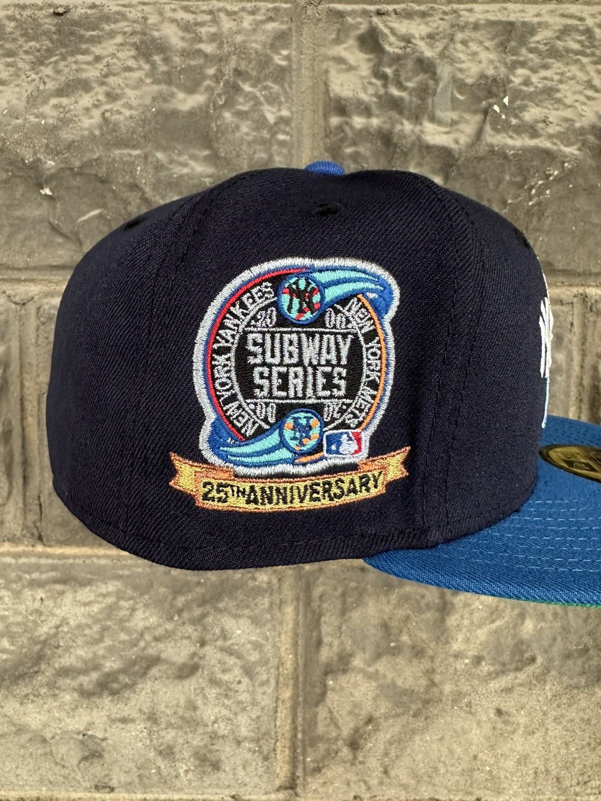 MLB × New Era × Supreme 7 1/8 NEW YORK YANKEES X NEW YORK METS SUBWAY SERIES HAT Size ONE SIZE - 2 Thumbnail