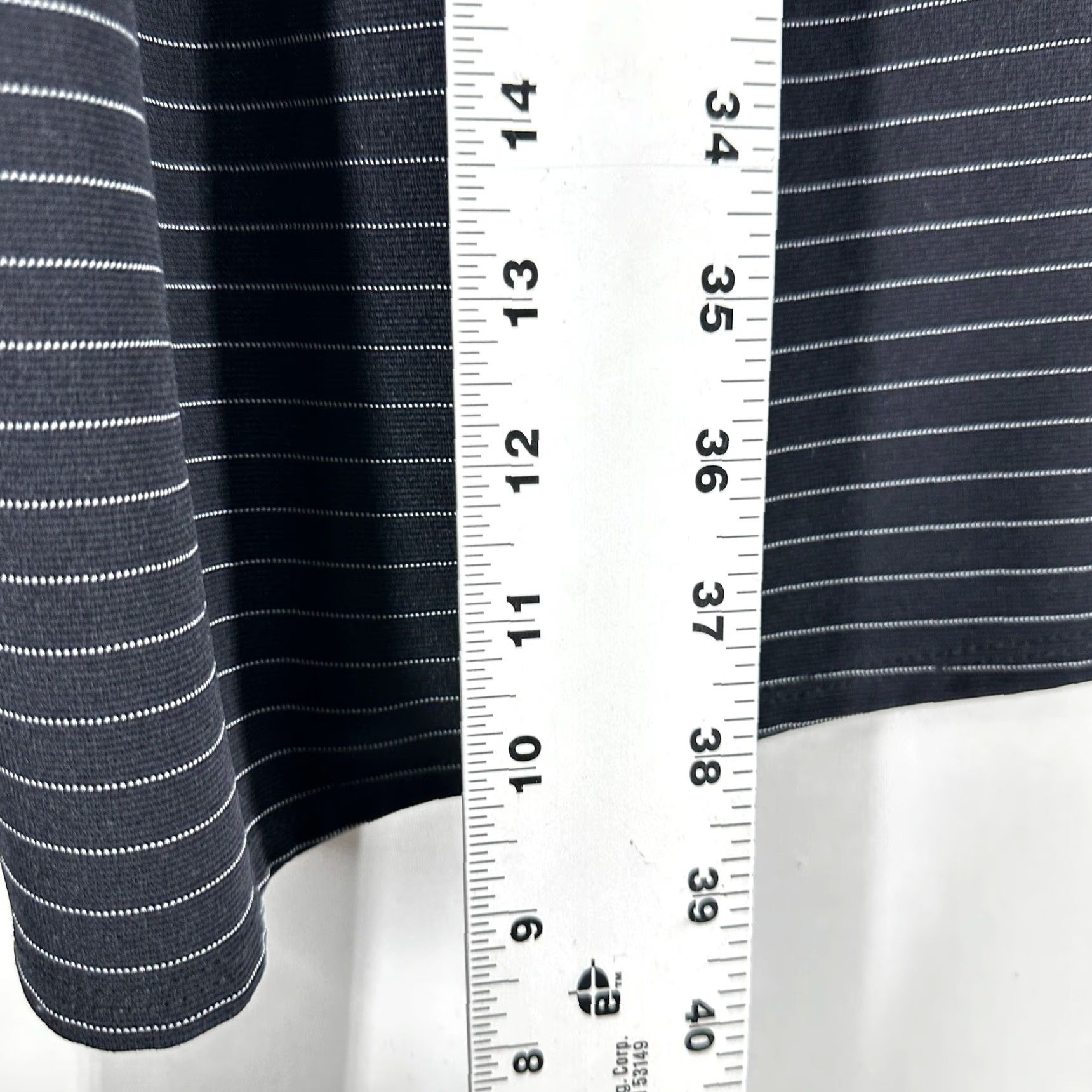 Vintage **LULAROE MIDSIDE BLACK WHITE STRIPED ZIP FIT FLARE L** User: **LULAROE MIDISIDE BLACK WHITE STRIPED SIZE L ZIP FIT FLARE** Size 36" / US 14 / IT 50 - 4 Thumbnail