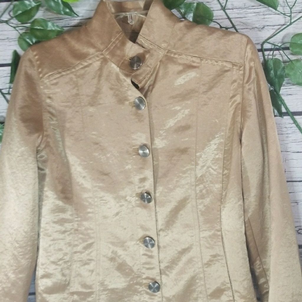 Chicos Chico's gold foil high neck button down jacket blazer sz Sm Size S / US 4 / IT 40 - 2 Thumbnail