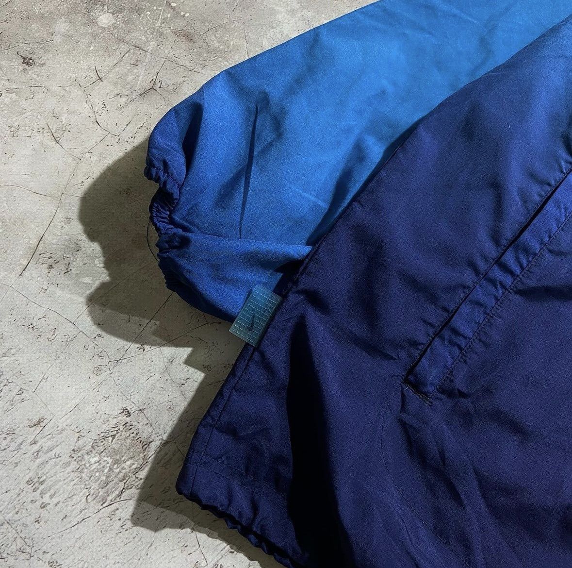 Nike × Oakley × Vintage Vintage Nike gradient jacket Size US S / EU 44-46 / 1 - 2 Thumbnail