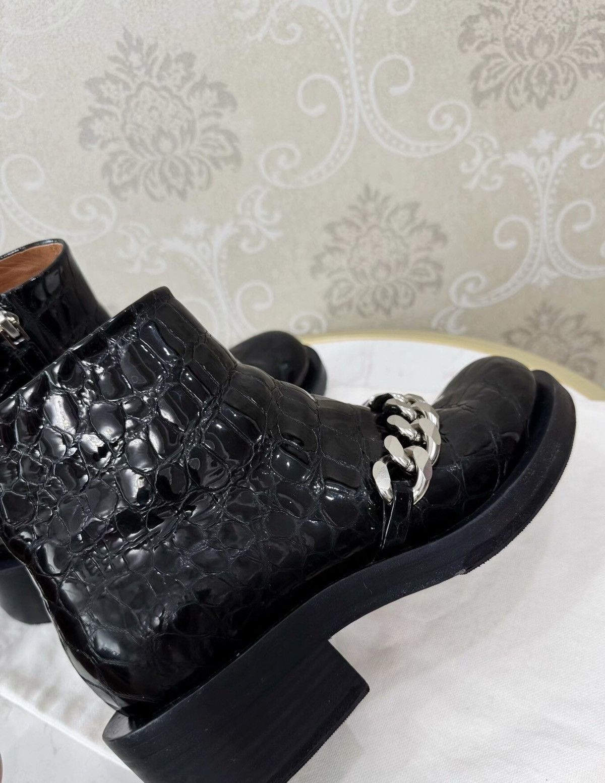 Givenchy Givenchy chain boots Size US 5.5 / IT 35.5 - 3 Thumbnail