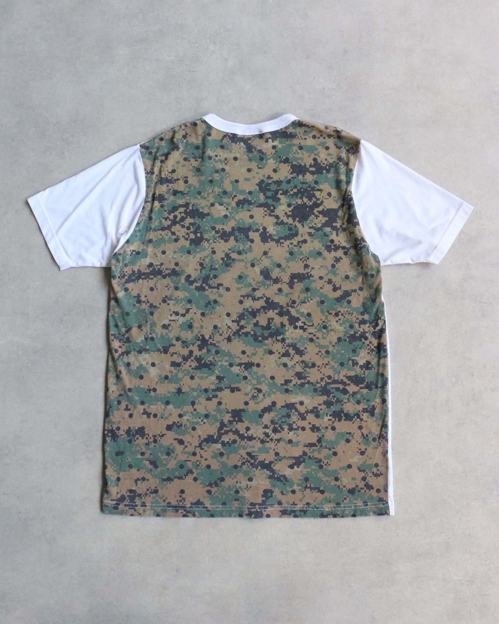Comme des Garcons SHIRT × Supreme Supreme Comme Des Garcons Digi Camo Box Logo Tee White Size US M / EU 48-50 / 2 - 4 Thumbnail